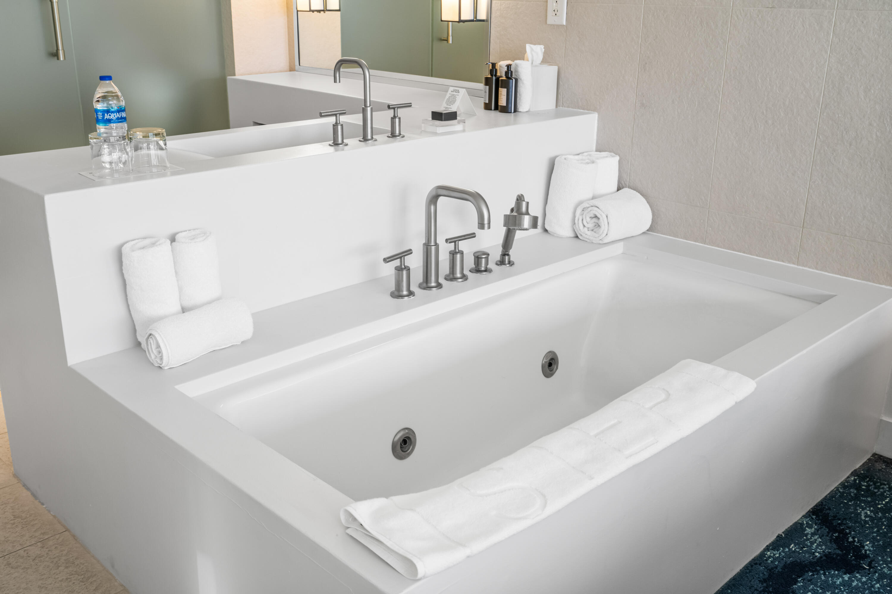 FORT LAUDERDALE RESIDENCES CONDO - Residential