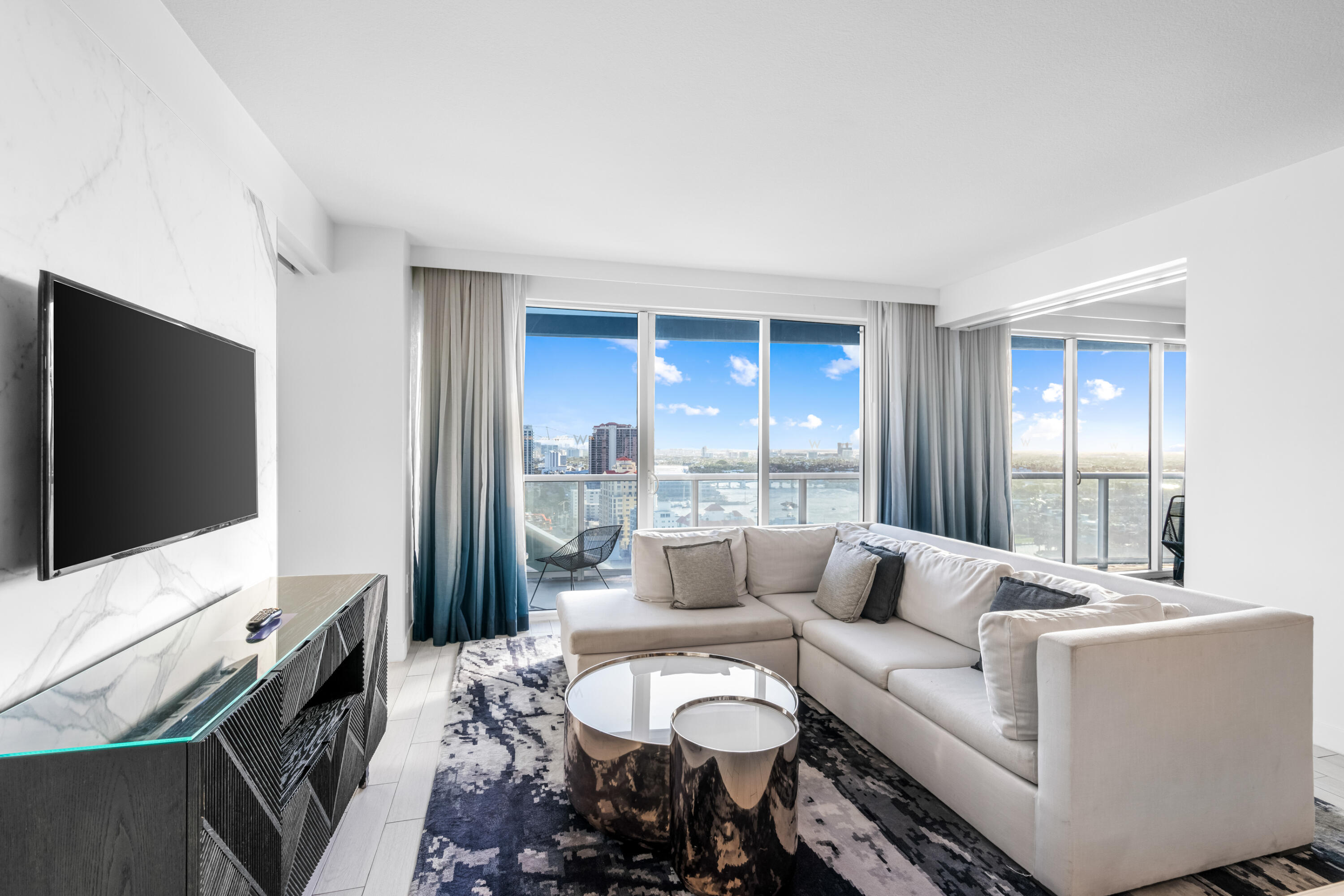 FORT LAUDERDALE RESIDENCES CONDO - Residential