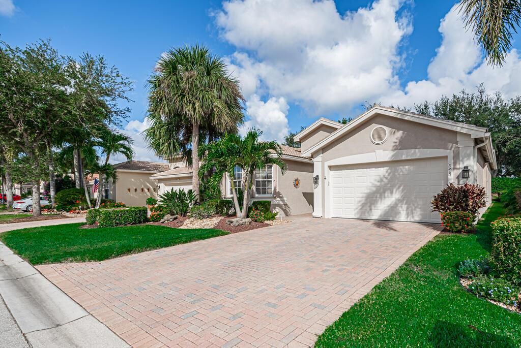 Photo of 9867 Chantilly Point Lane, Lake Worth, FL 33467 (MLS # R10935569)