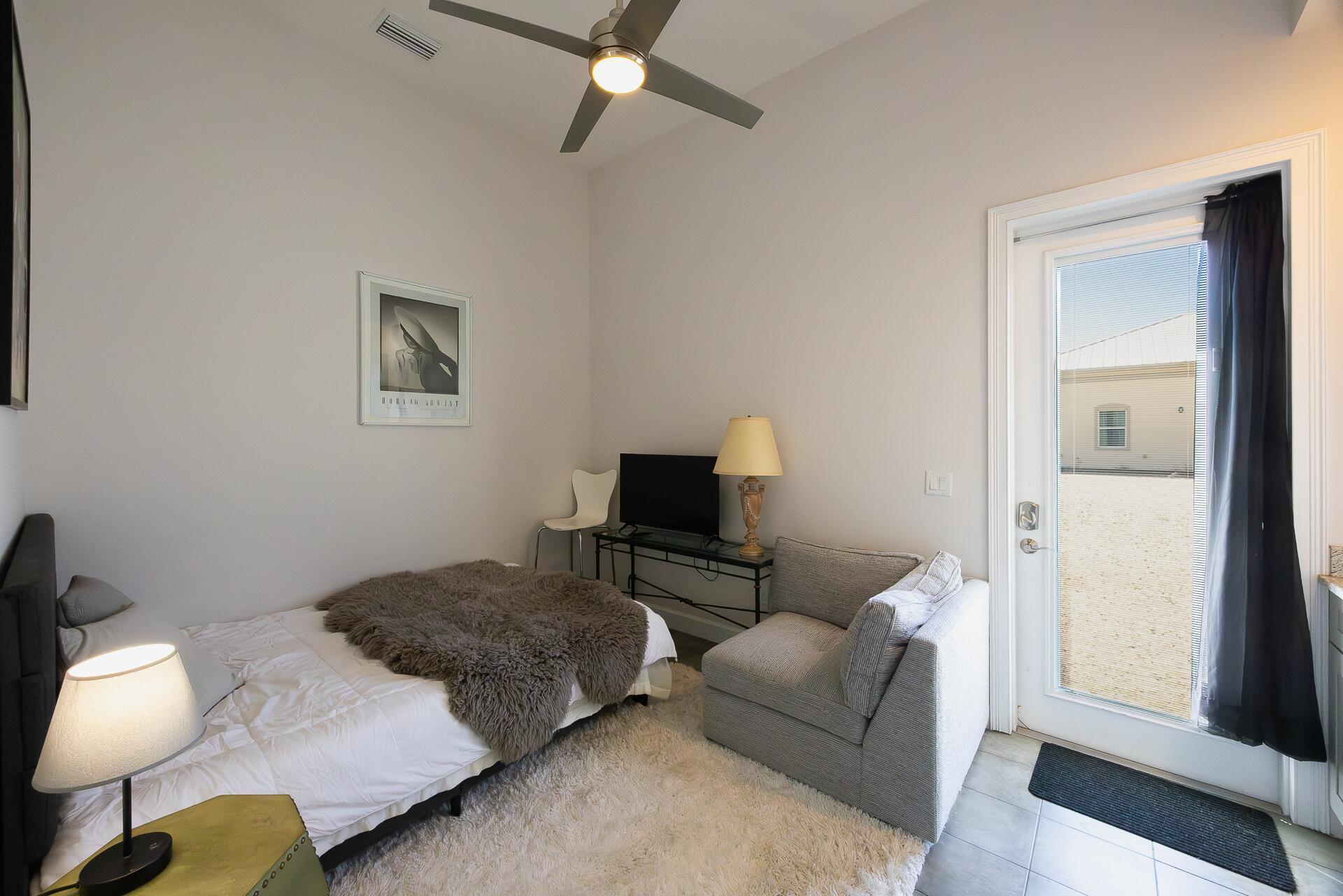 UNINCORPORATED - Residential Lease