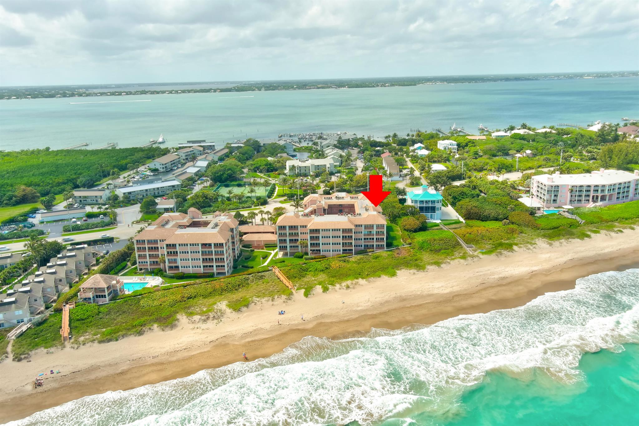 HUTCHINSON HOUSE CONDO - Residential Lease