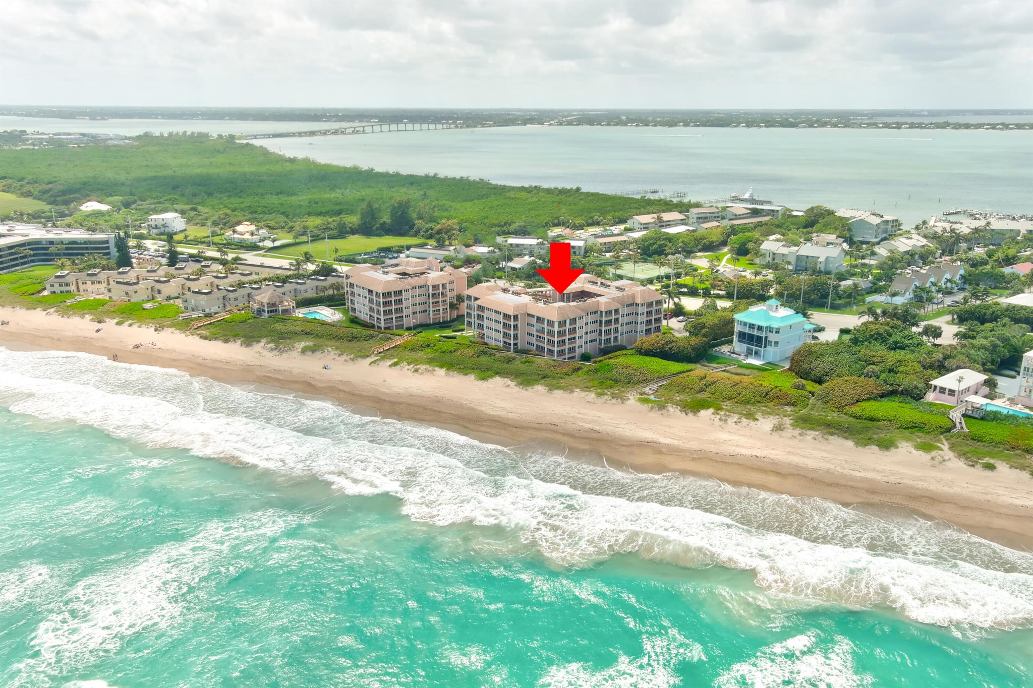 HUTCHINSON HOUSE CONDO - Residential Lease