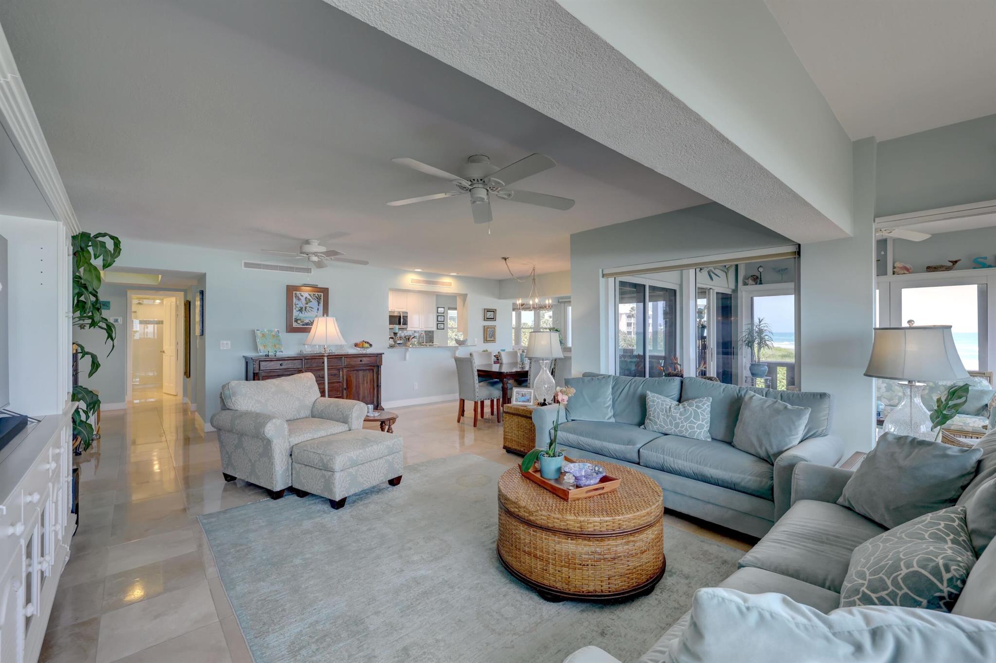 HUTCHINSON HOUSE CONDO - Residential Lease