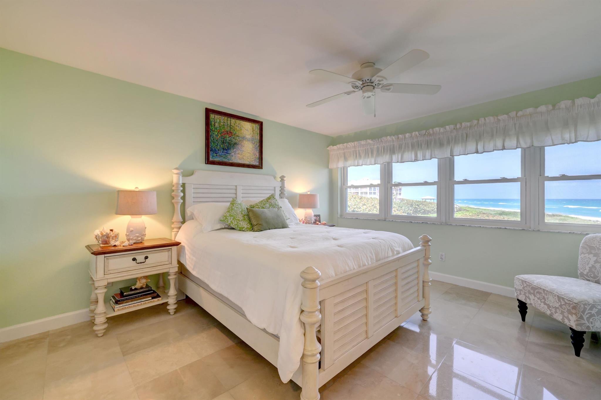 HUTCHINSON HOUSE CONDO - Residential Lease