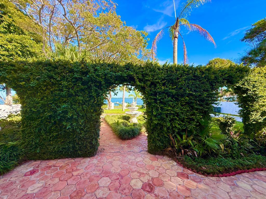 ANDREW & COMPANY SUBDIVISION - Residential