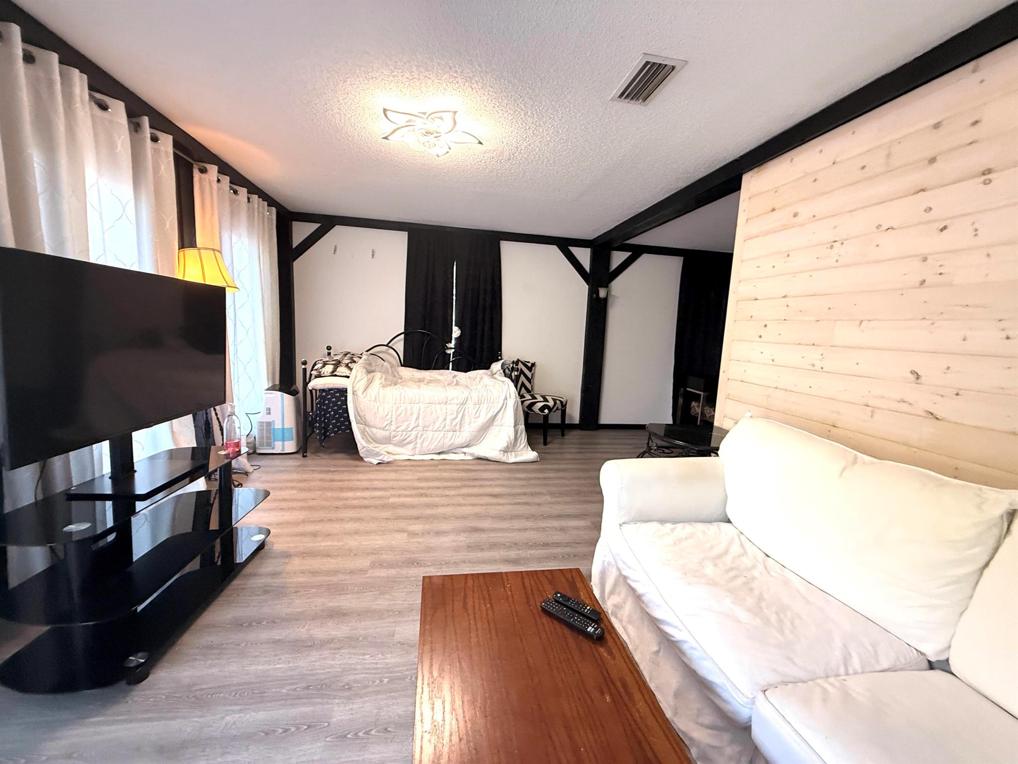 ANDREW & COMPANY SUBDIVIS - Residential