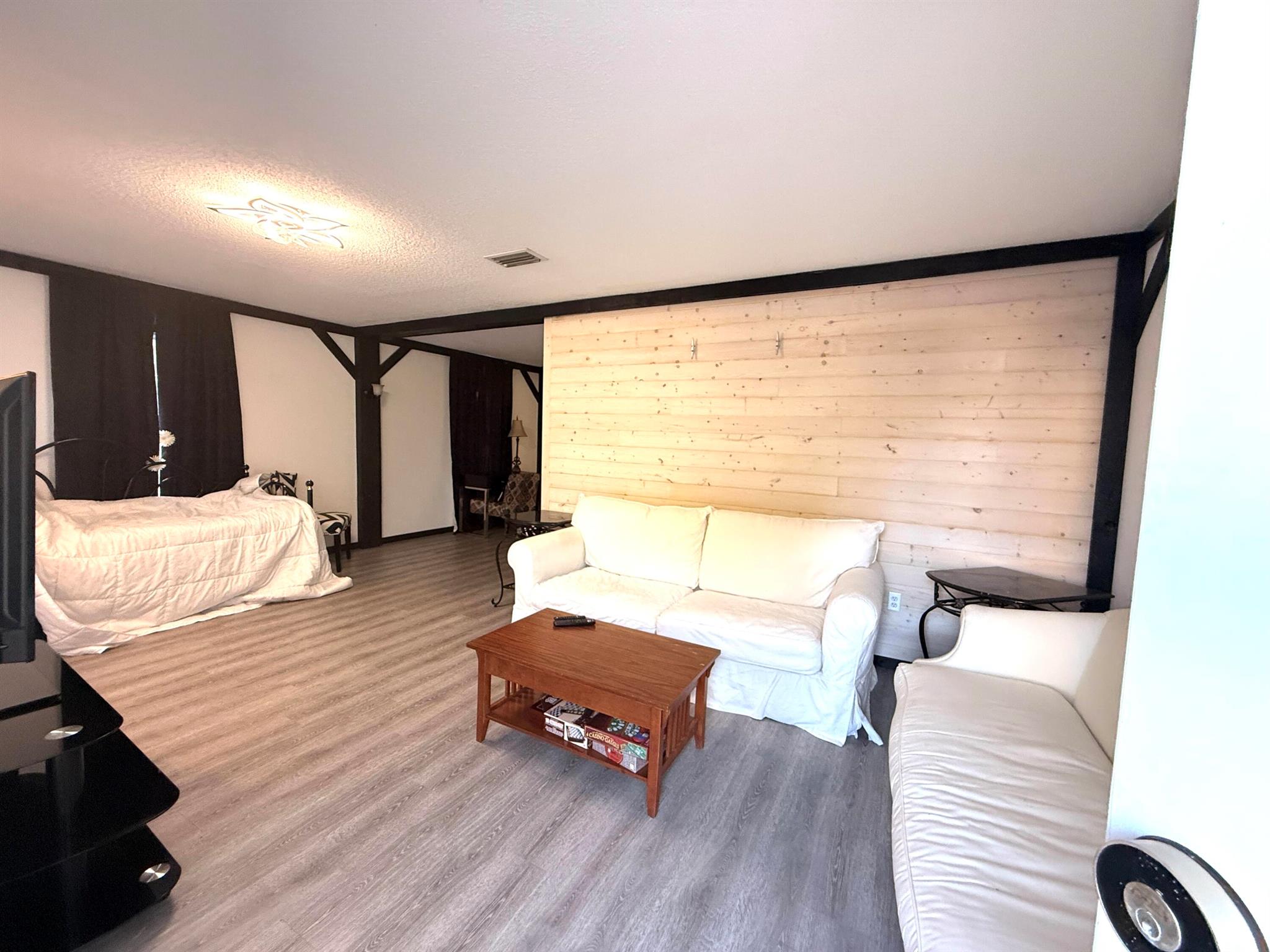 ANDREW & COMPANY SUBDIVIS - Residential