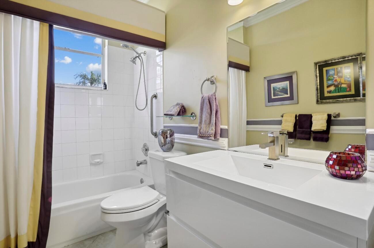 ABERDEEN 10 - Residential Lease