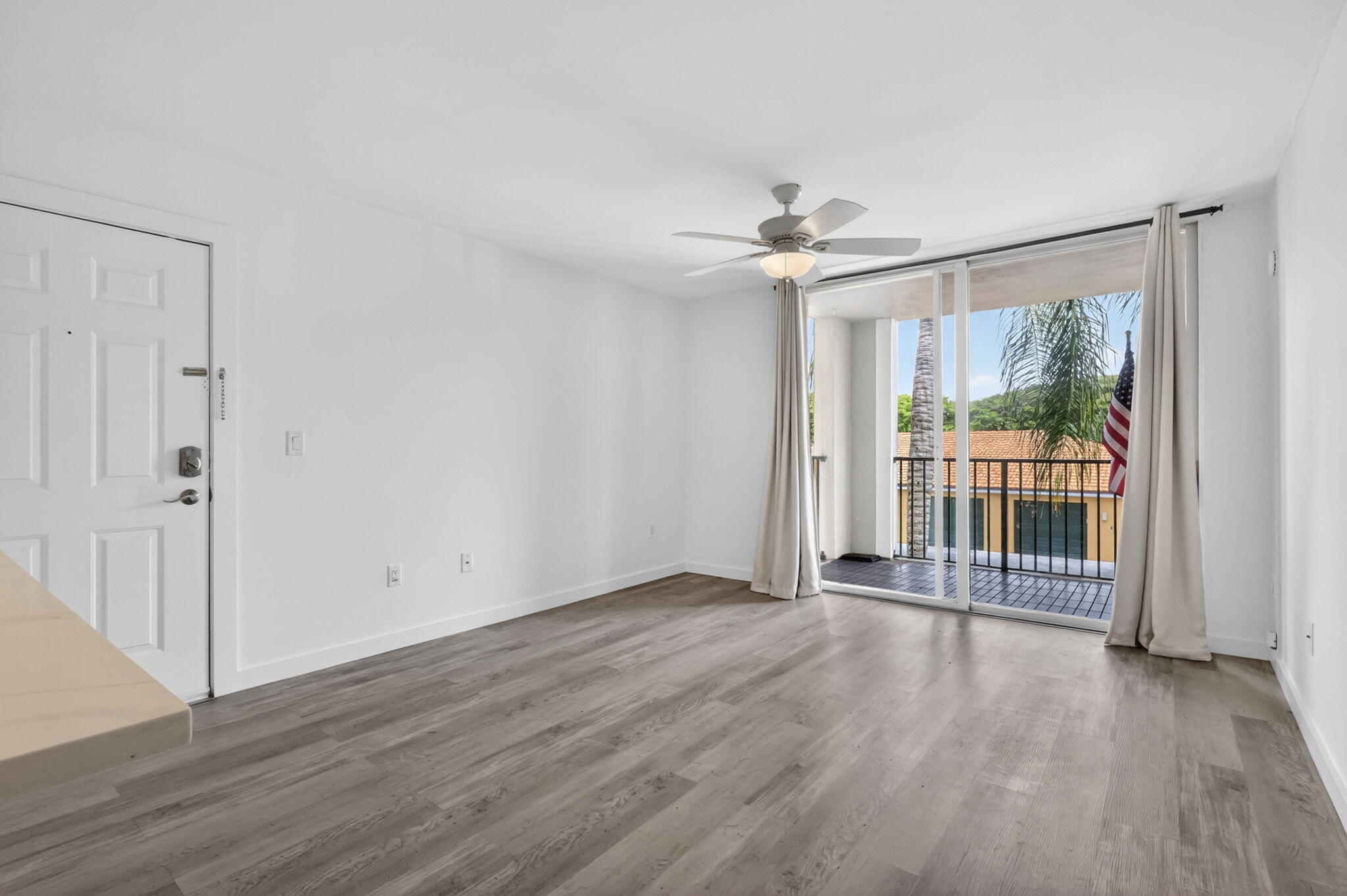YACHT CLUB ON THE INTRACOASTAL CONDO - Residential Lease