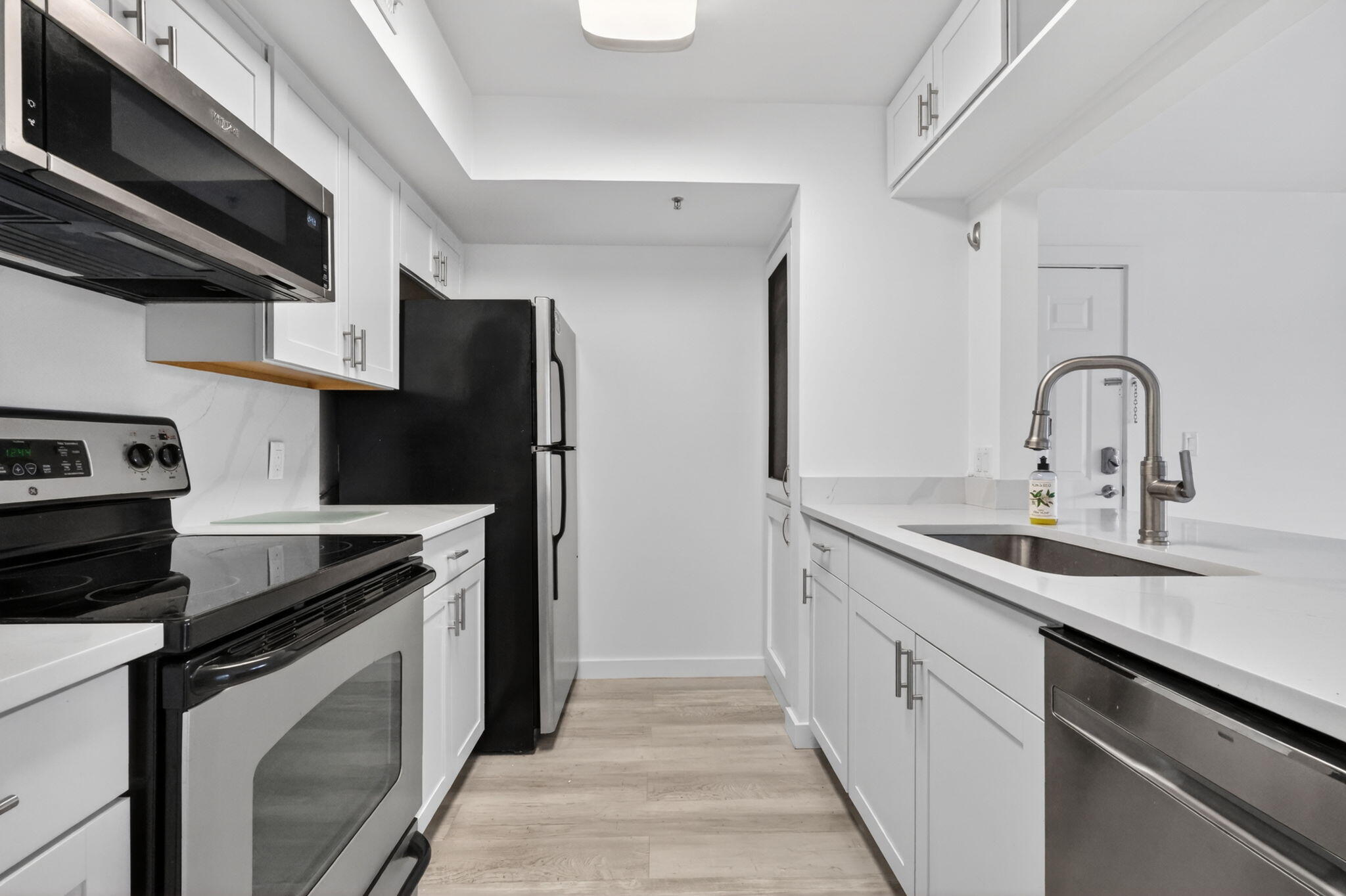 YACHT CLUB ON THE INTRACOASTAL CONDO - Residential Lease