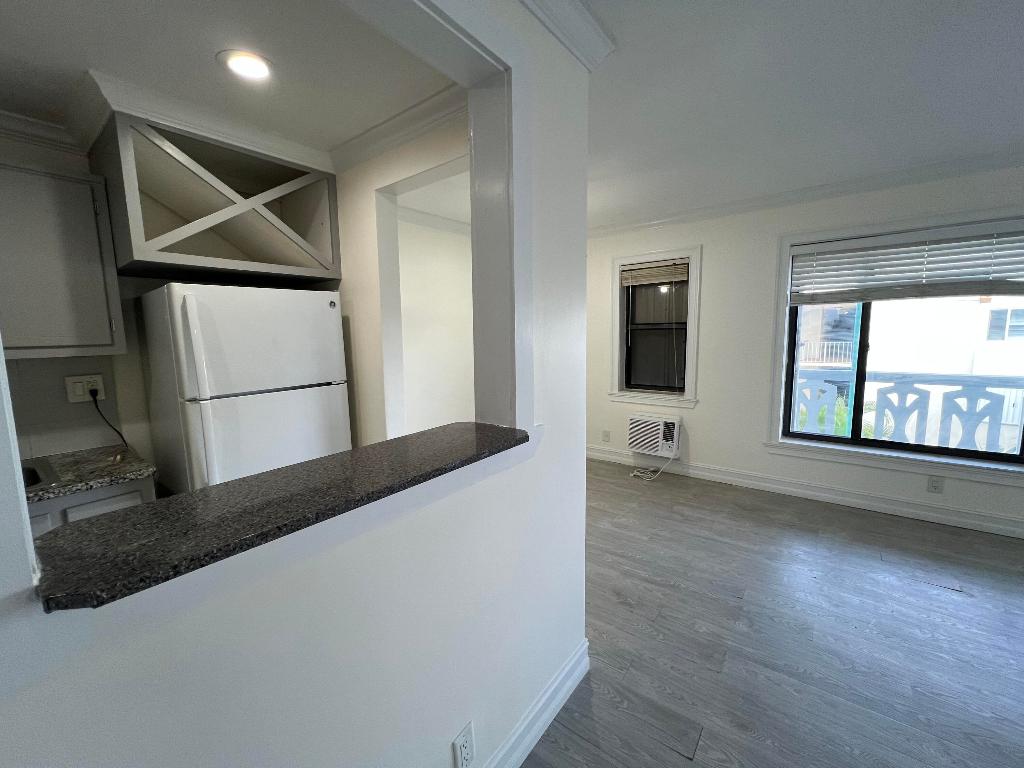 PALM BEACH LAKE WORTH ESTATES - Residential Lease