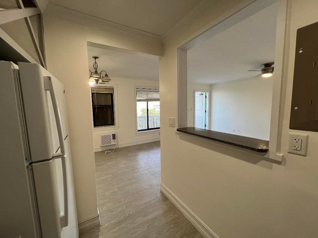 PALM BEACH LAKE WORTH ESTATES - Residential Lease