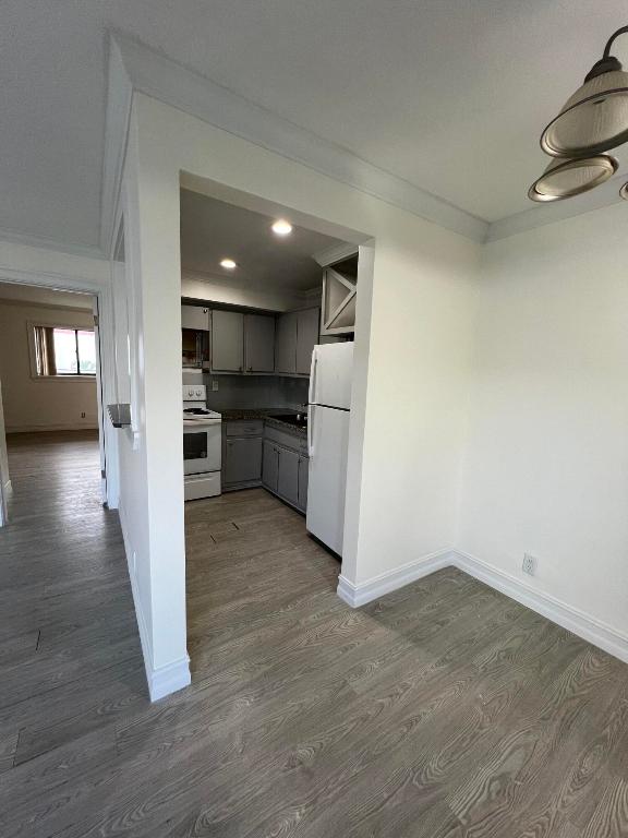 PALM BEACH LAKE WORTH ESTATES - Residential Lease