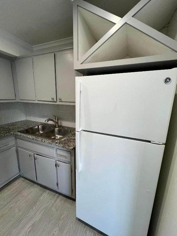 PALM BEACH LAKE WORTH ESTATES - Residential Lease