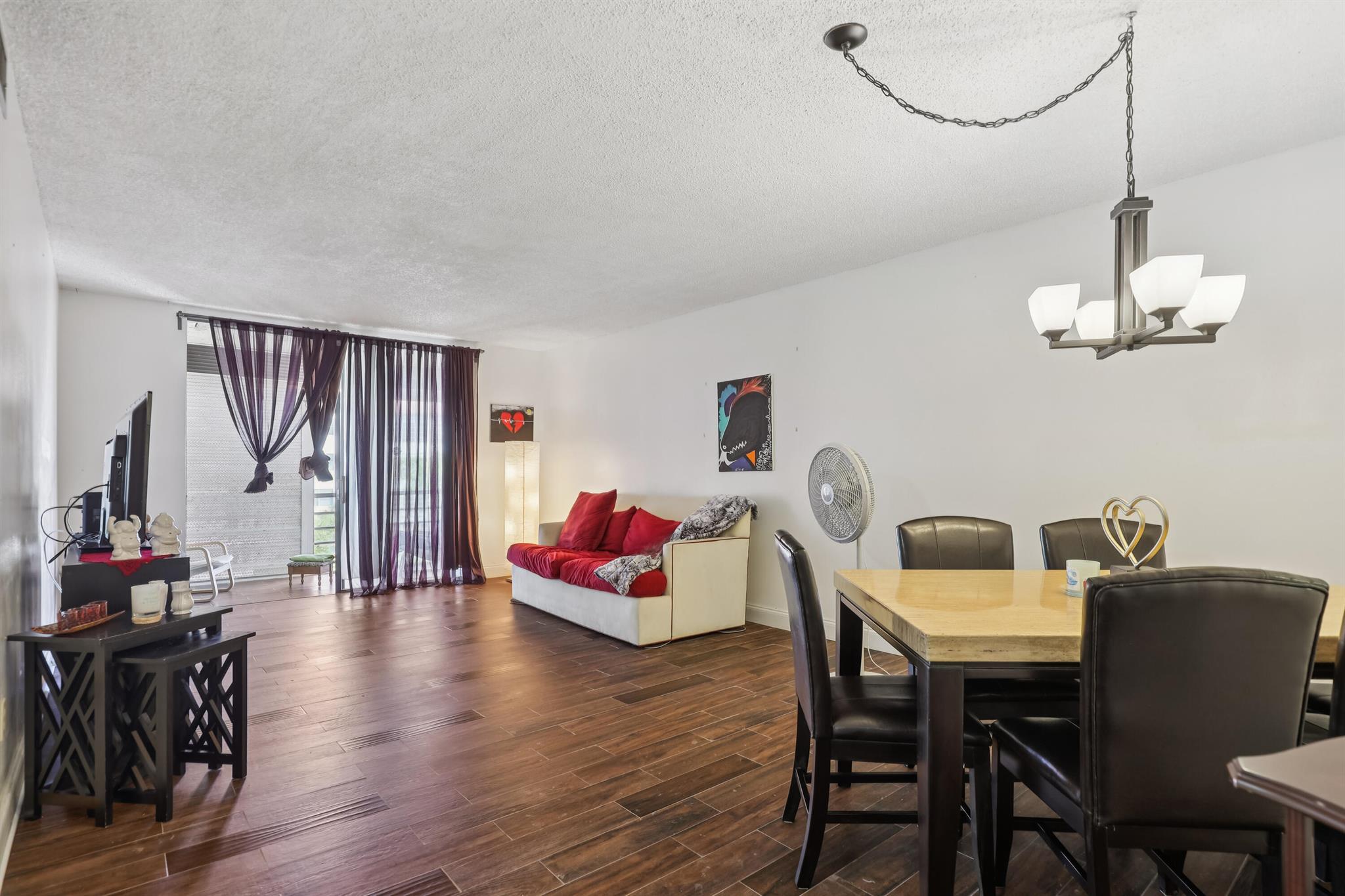2860 Somerset Drive 307k