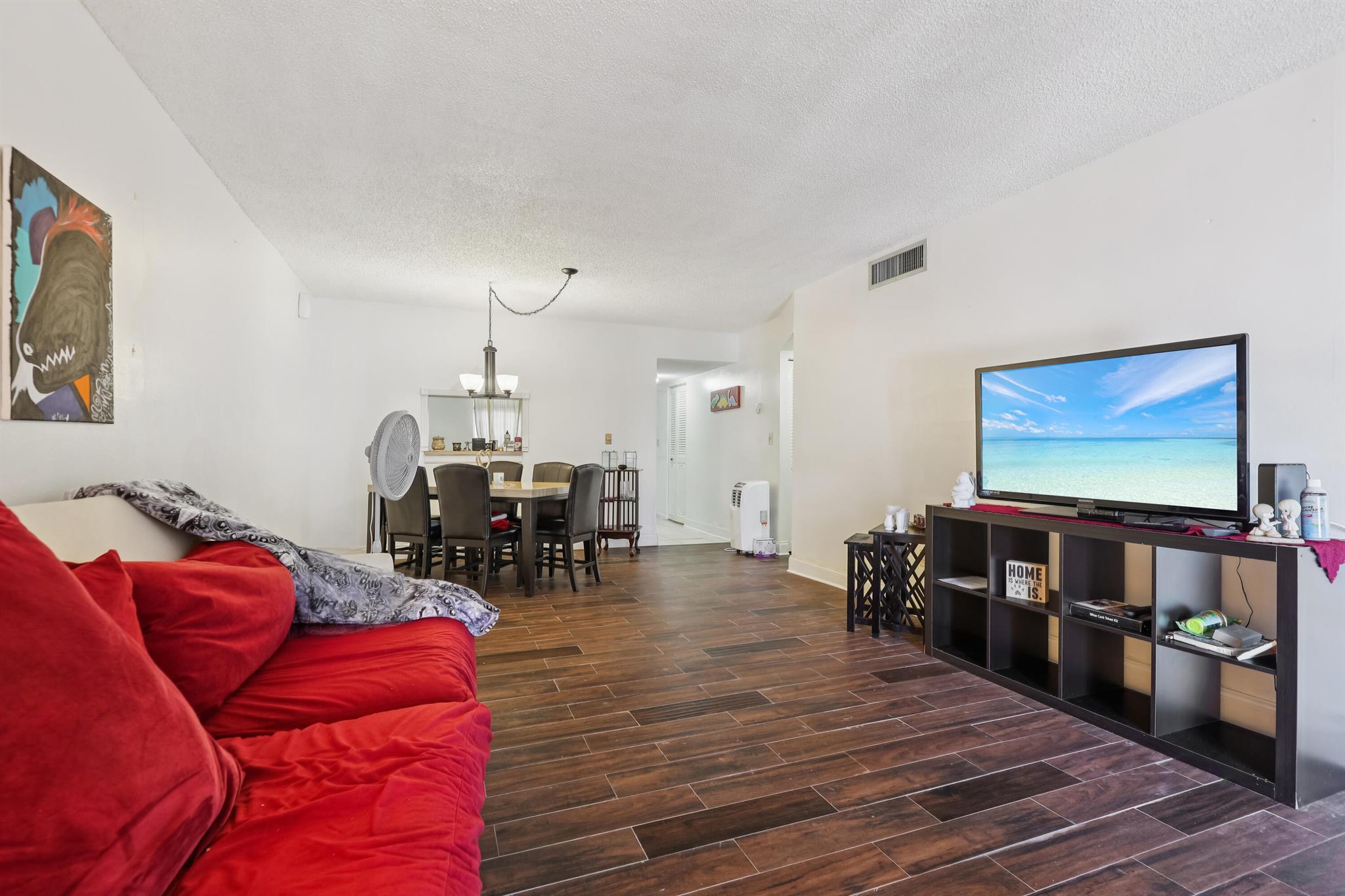 2860 Somerset Drive 307k