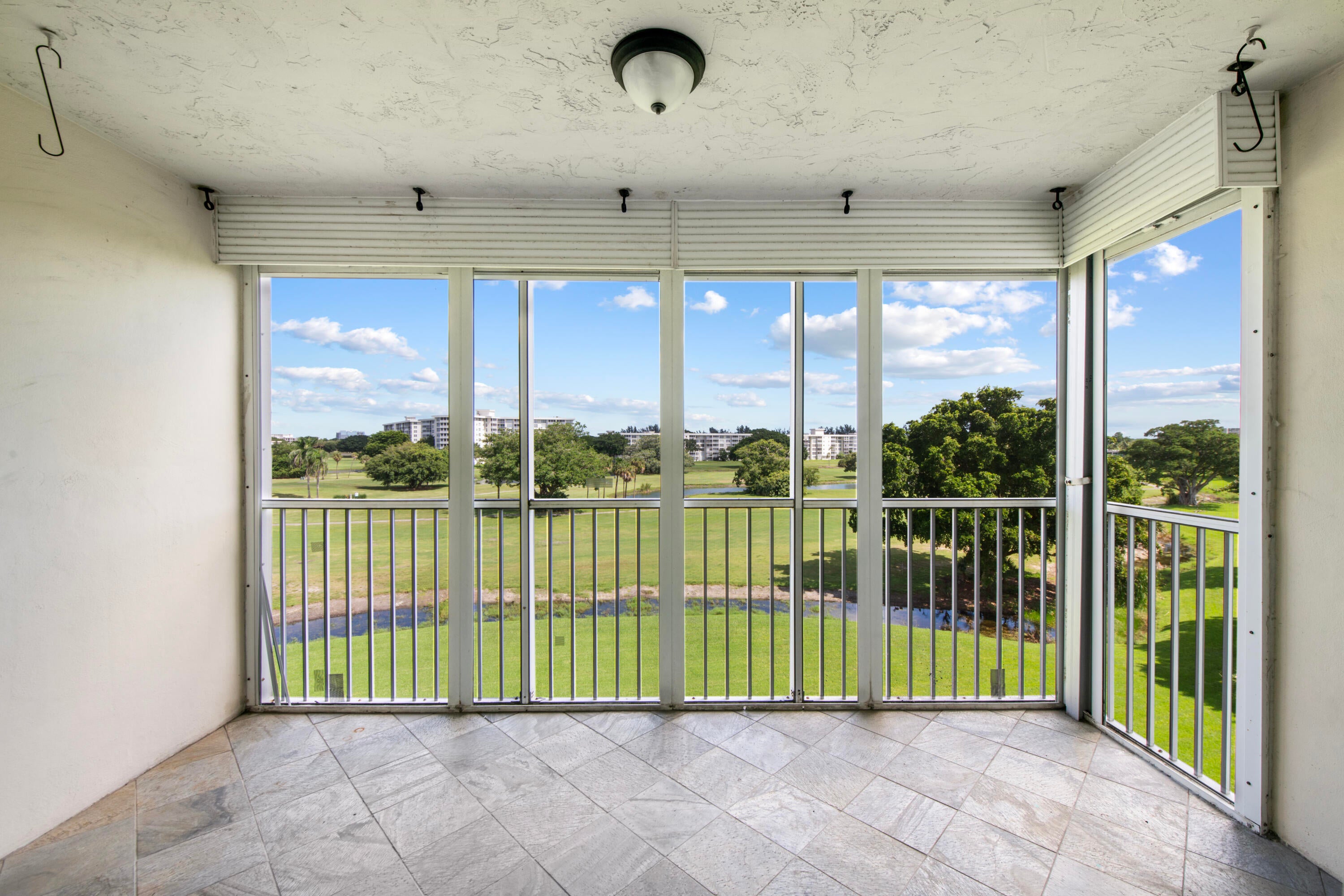 2851 S PALM AIRE Drive 503