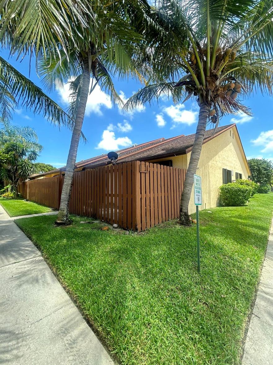 Charming Corner VillaStep into this bright and spacious 2/2 villa featuring vaulted ceilings, a desirable split floor plan, and a private fenced patio perfect for relaxing or entertaining.* Accordion shutters* A/C (2015)* Water heater (2023)* Roof (2005)Located just steps from the clubhouse, pool, and tennis courts in a pet-friendly community. Enjoy the convenience of being close to shops, schools, parks, and major highways.Move-in ready and waiting for you in a well-maintained neighborhood!
