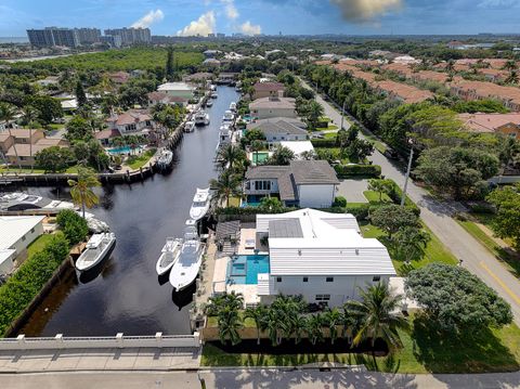 Tiny photo for 5798 NE 7th Avenue, Boca Raton, FL 33487 (MLS # R11138629)