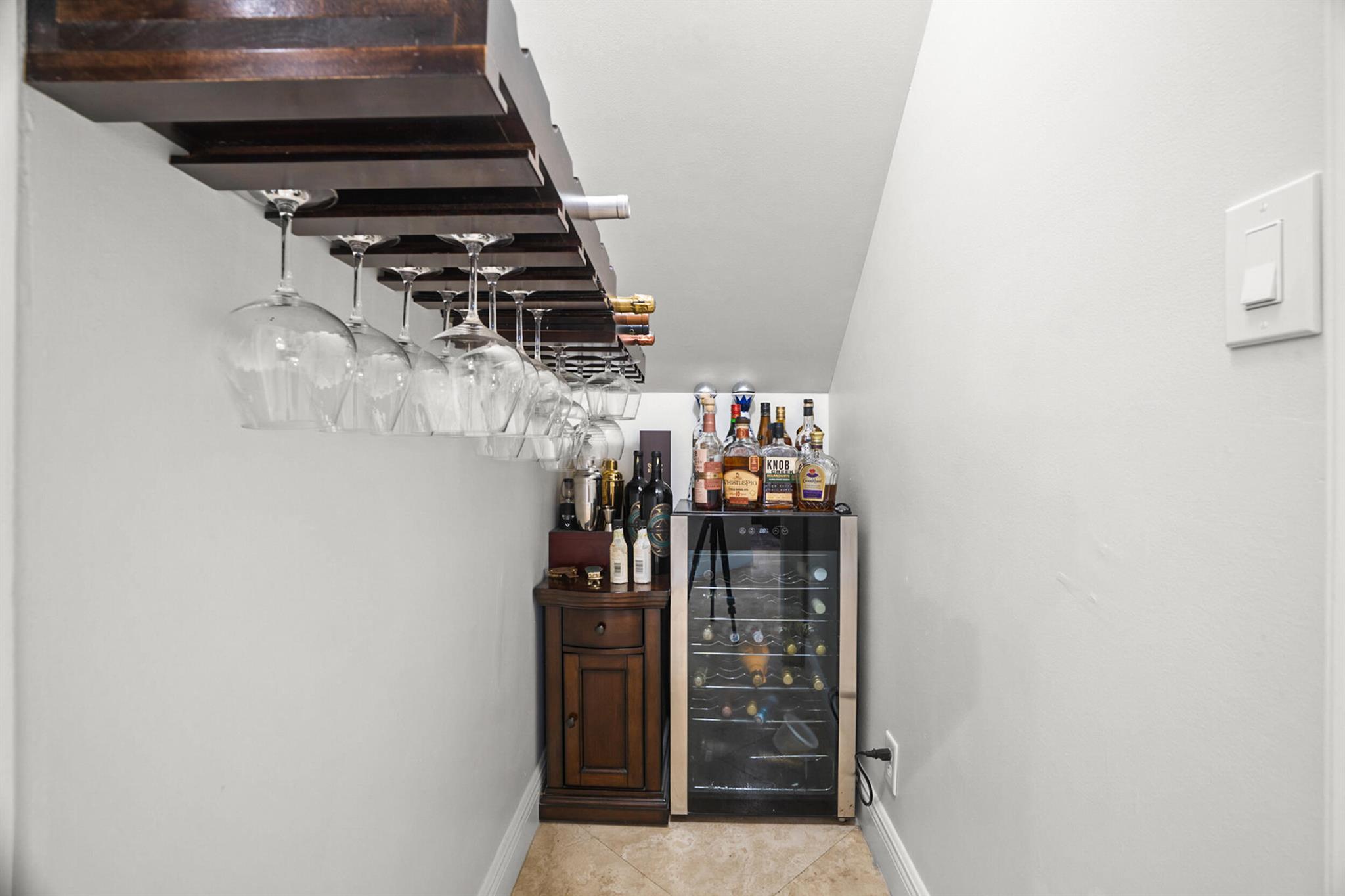 CARIBBEAN KEYS - Residential