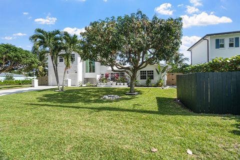 Tiny photo for 5798 NE 7th Avenue, Boca Raton, FL 33487 (MLS # R11138629)