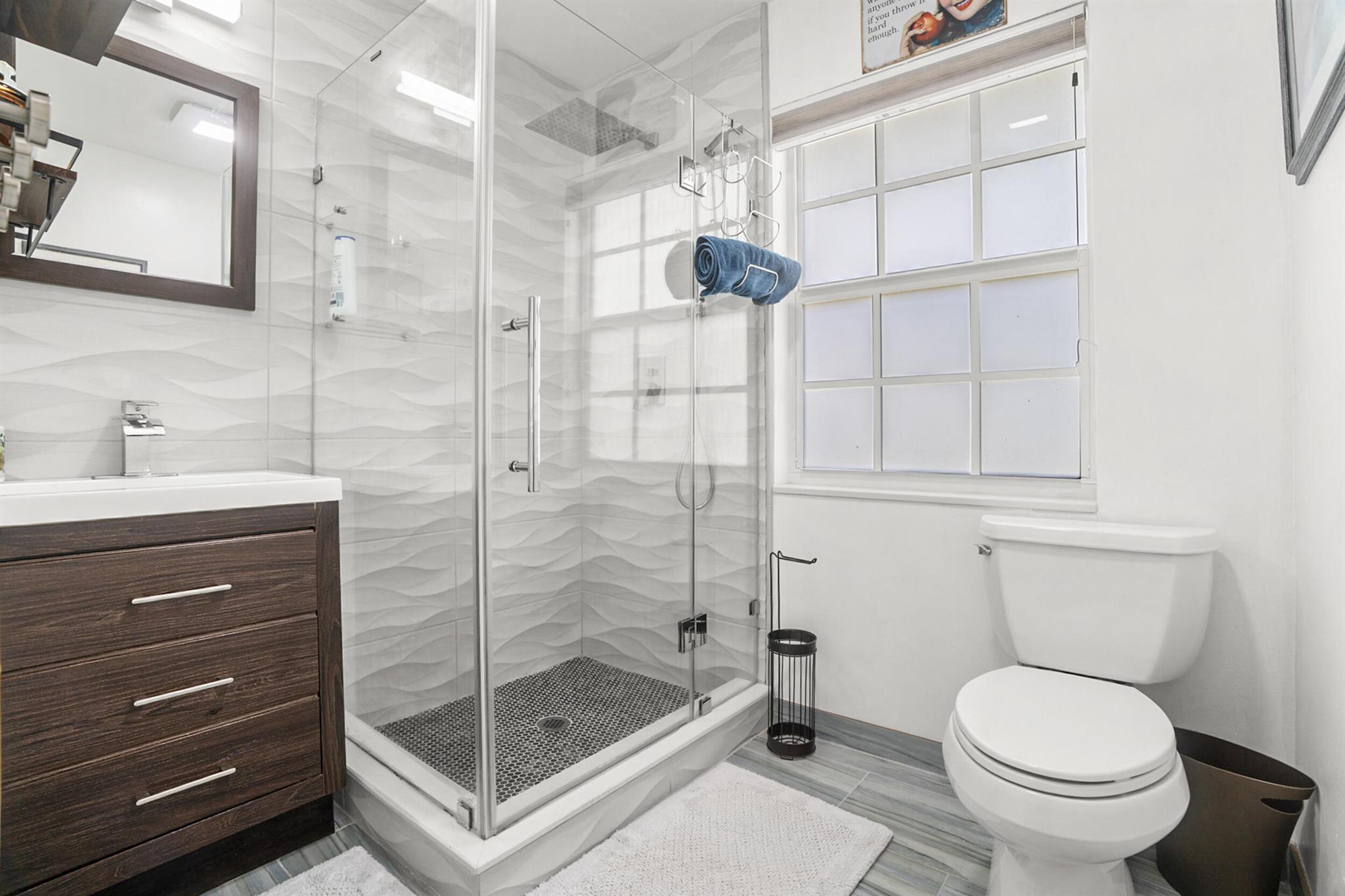 CARIBBEAN KEYS - Residential