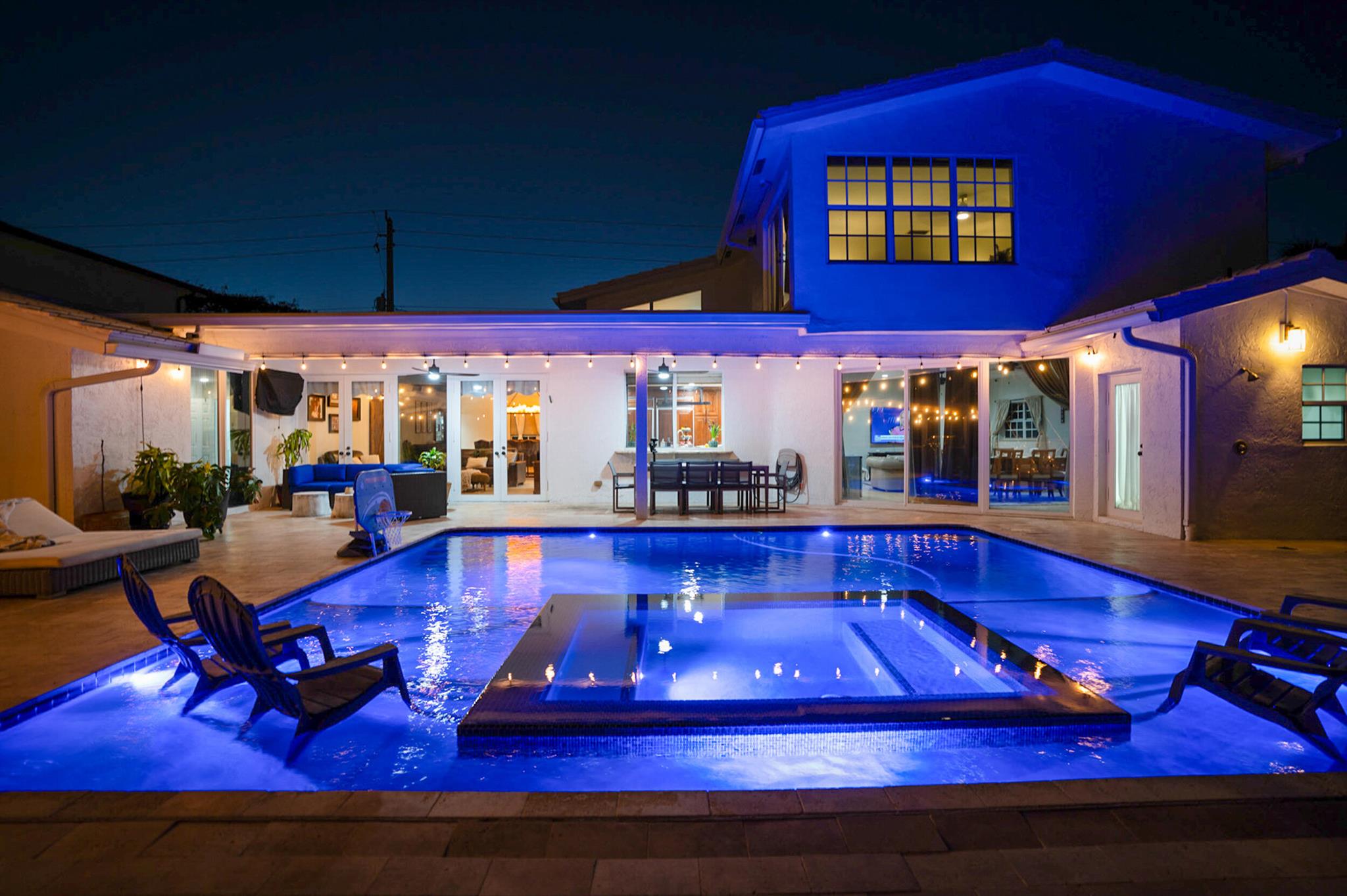 CARIBBEAN KEYS - Residential