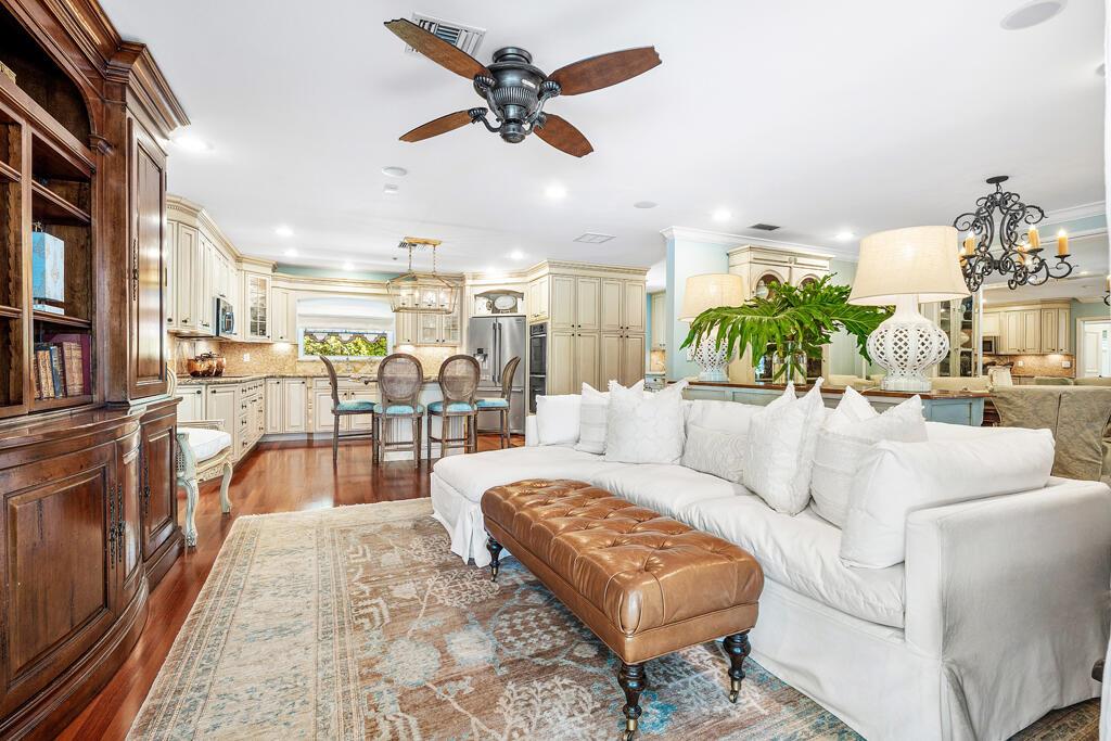 CAMINO GARDENS - Residential