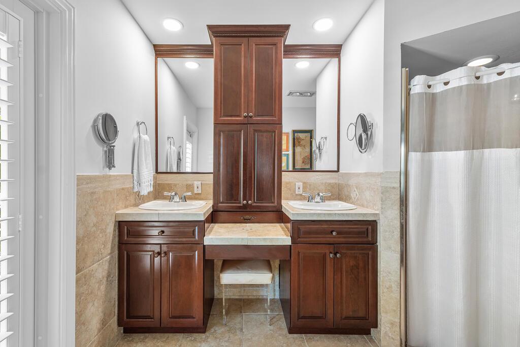 CAMINO GARDENS - Residential