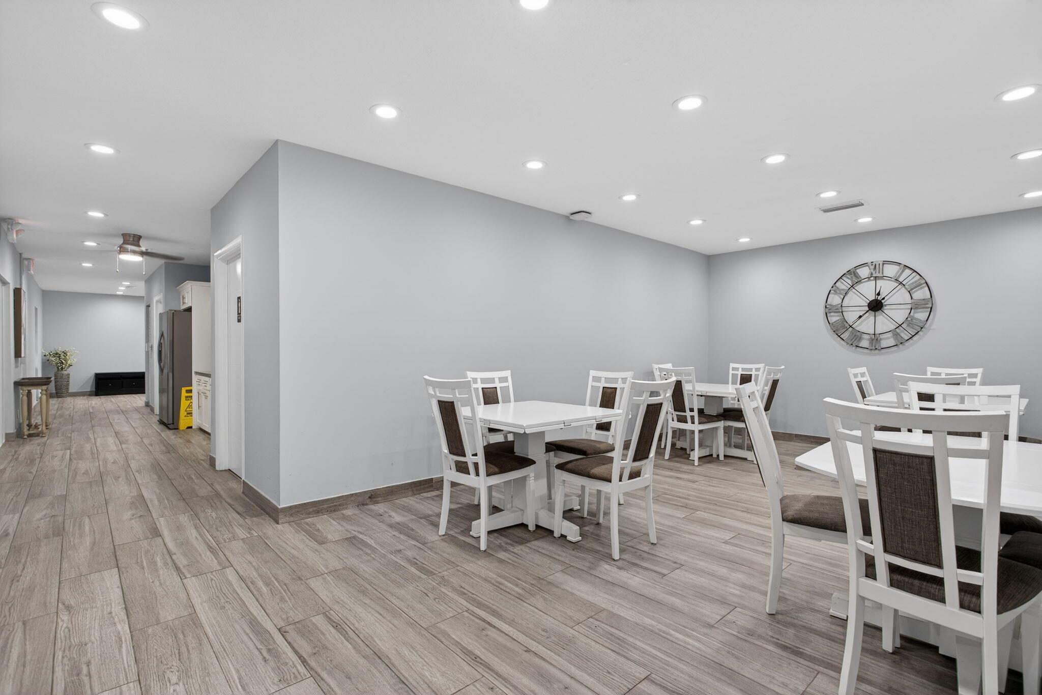 NO 116 PALM-AIRE COUNTRY - Residential