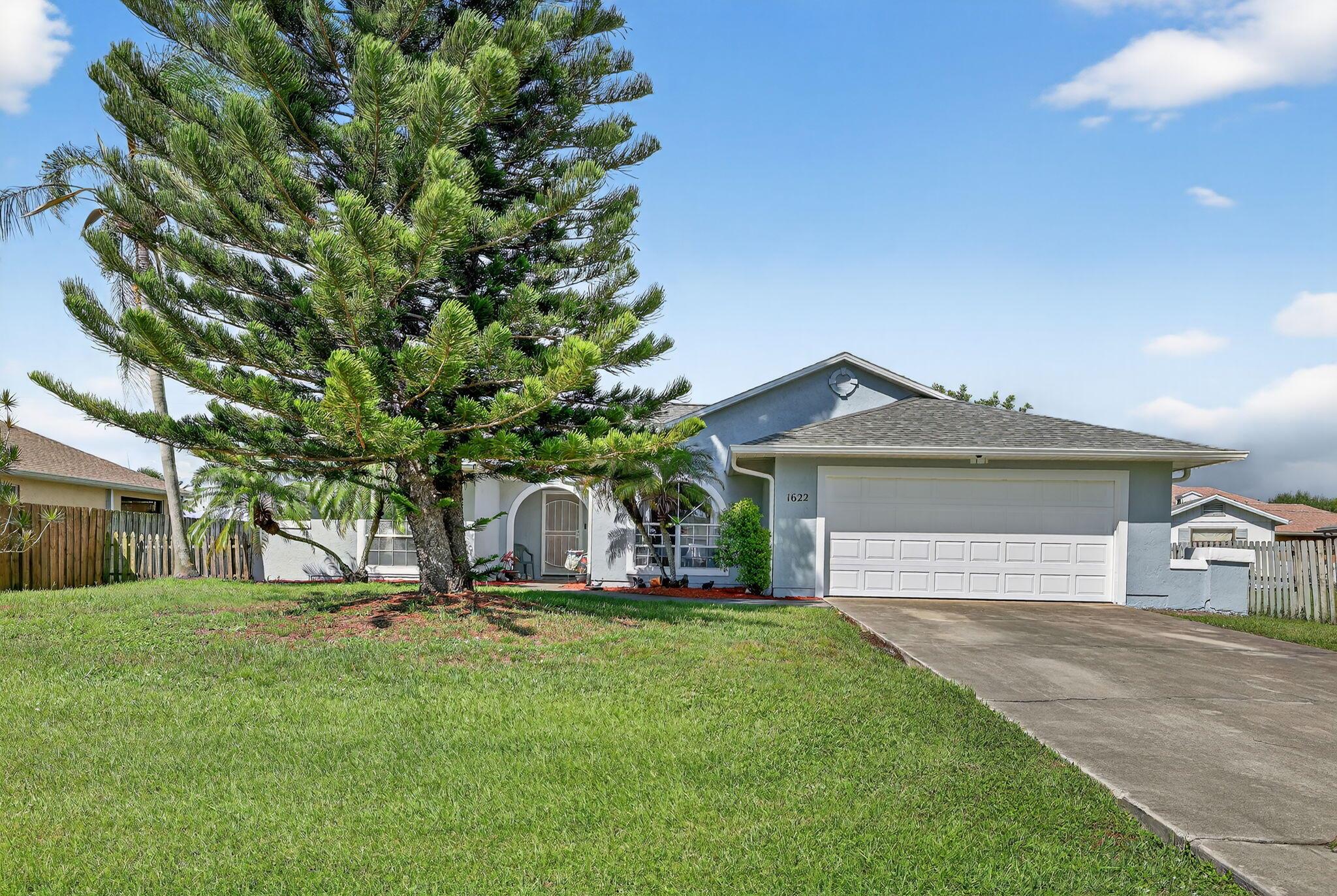 PORT ST LUCIE SECTION 13 - Residential