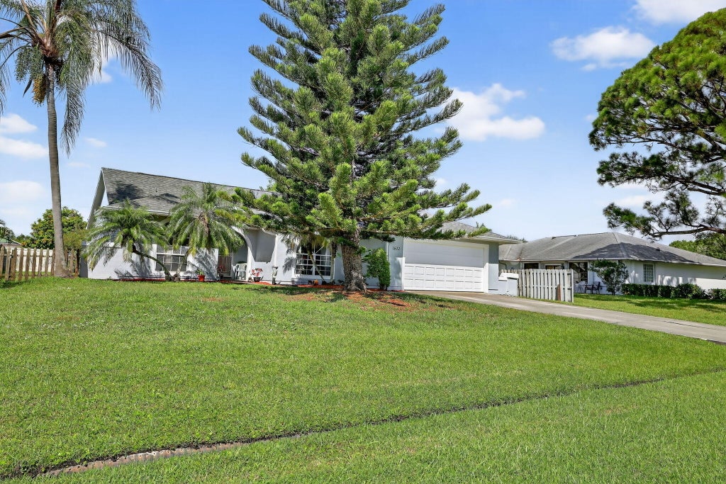 Photo of 1622 SE Nancy Lane, Port Saint Lucie, FL 34983 (MLS # R11141479)