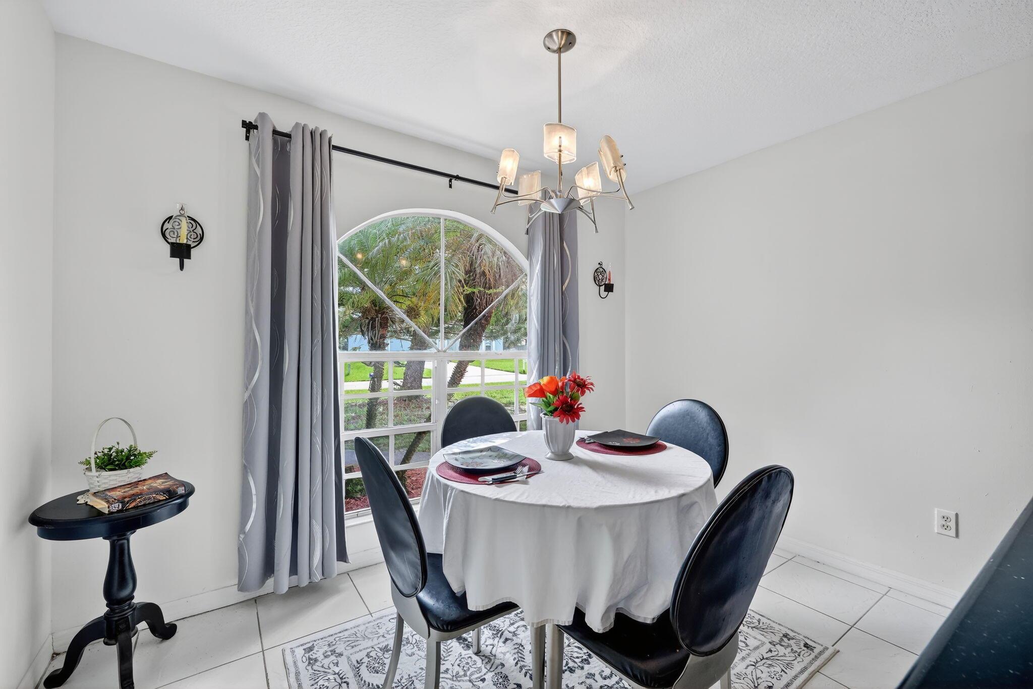 PORT ST LUCIE SECTION 13 - Residential