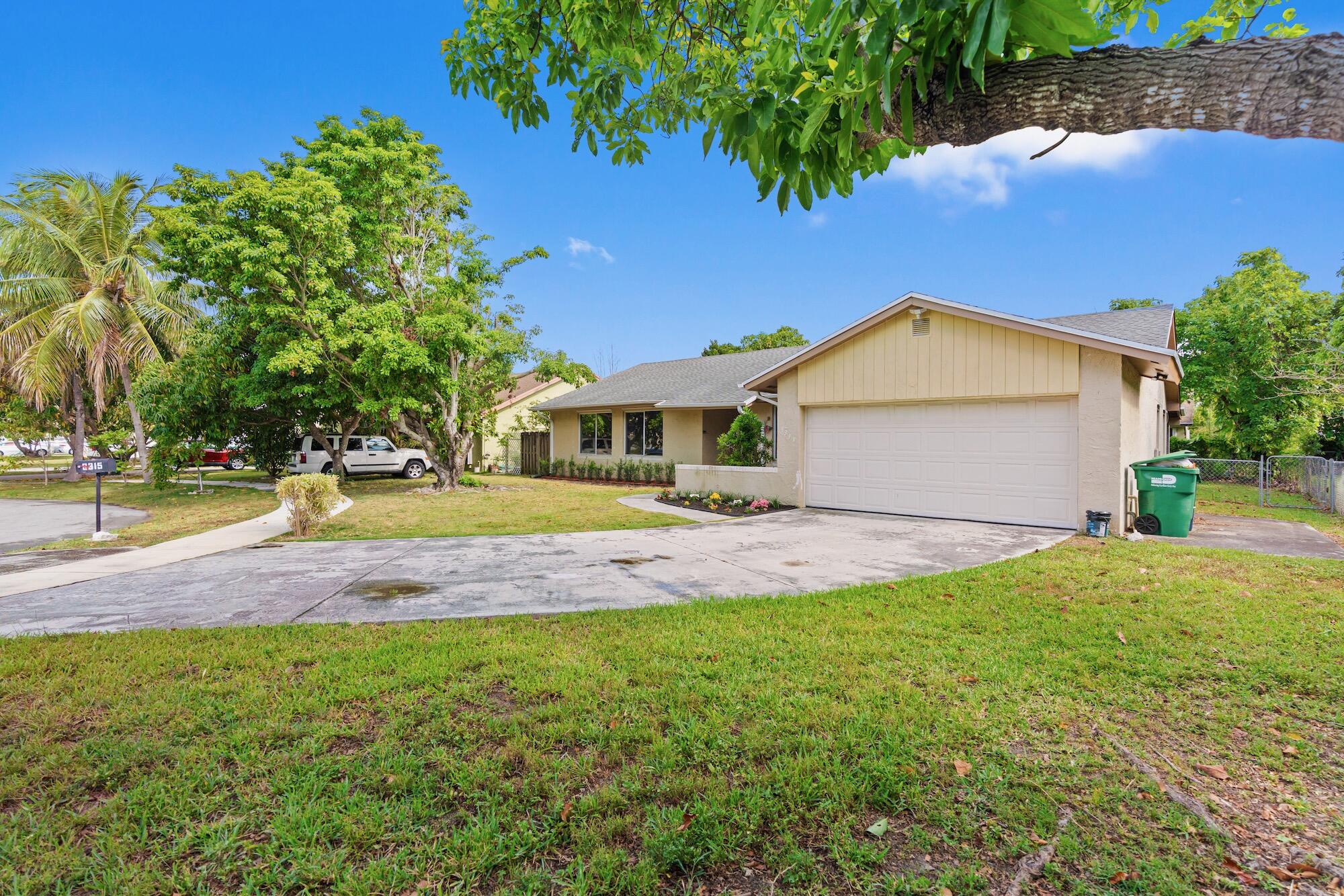 9315 SW 170th Lane