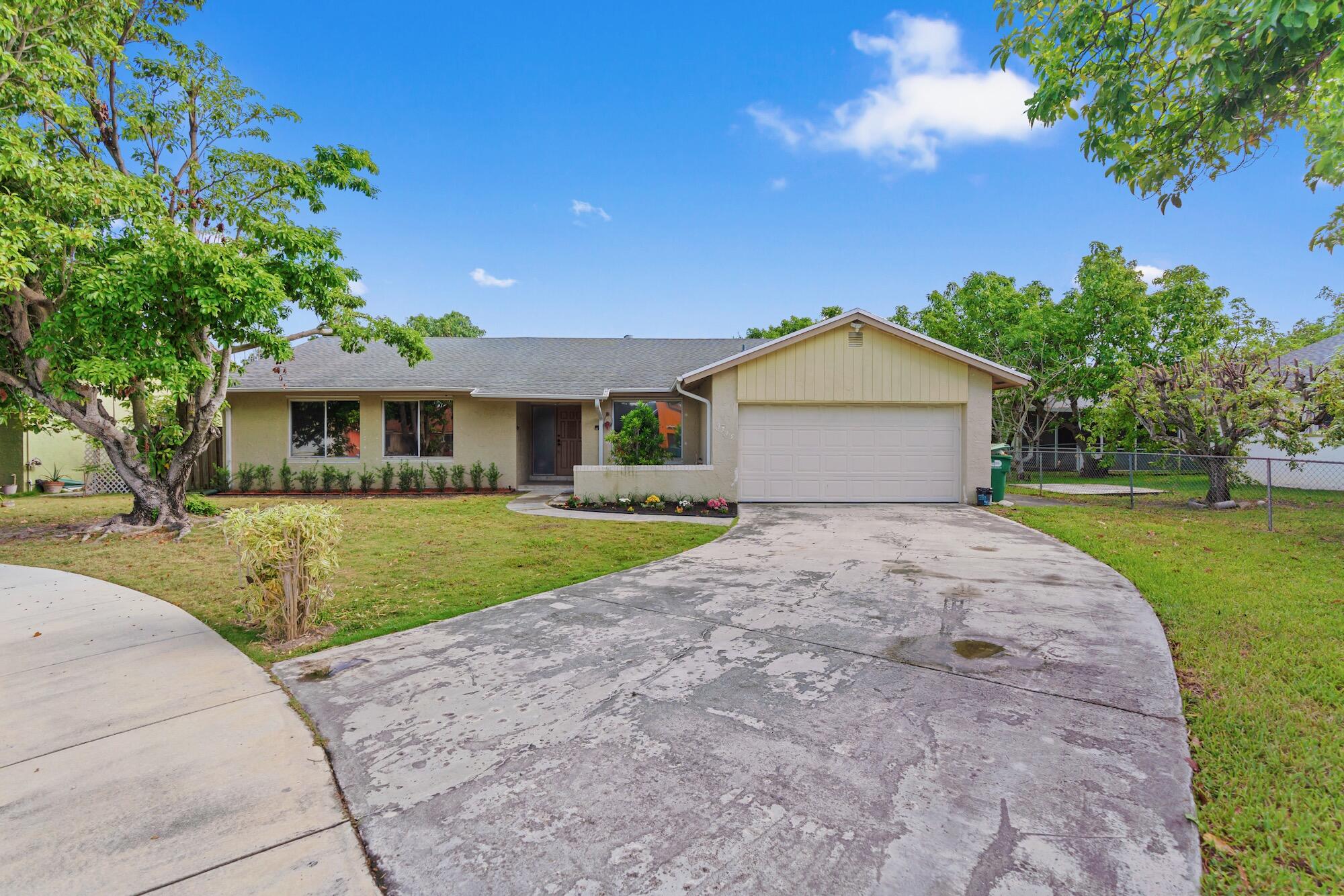 HARRIEL ESTATES - Residential