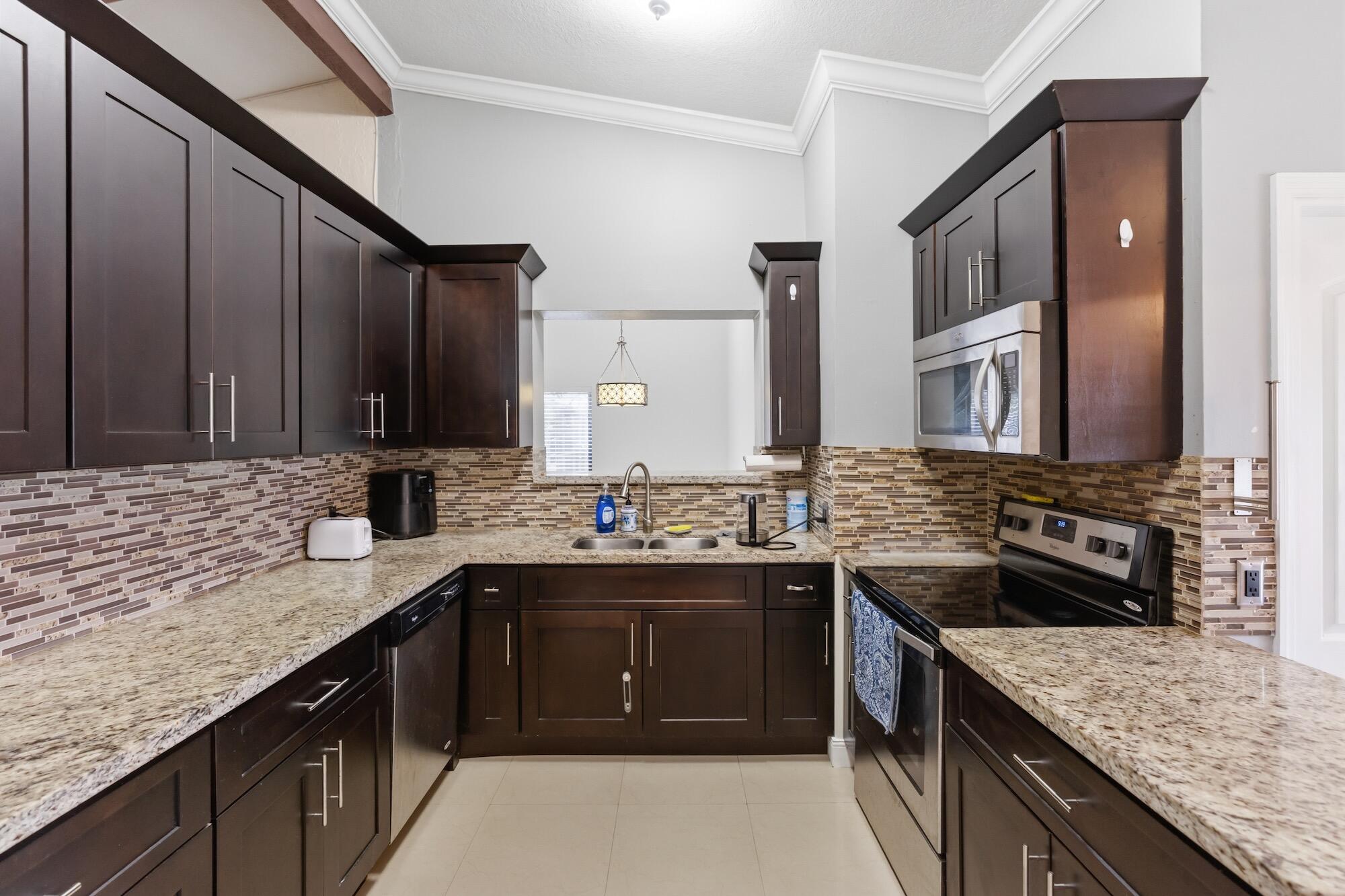 HARRIEL ESTATES - Residential
