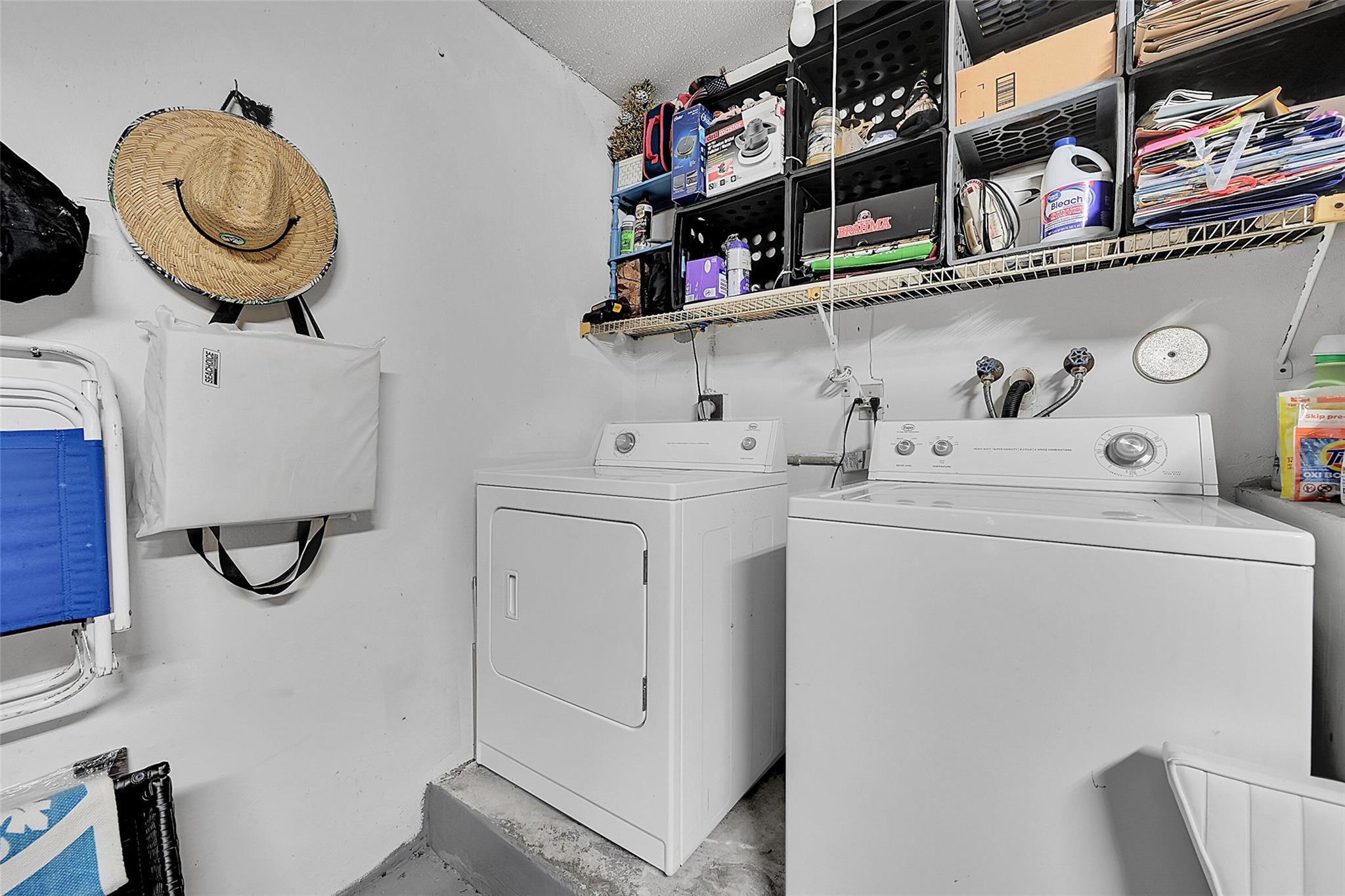 Grenadier Estates 124-7 B - Residential