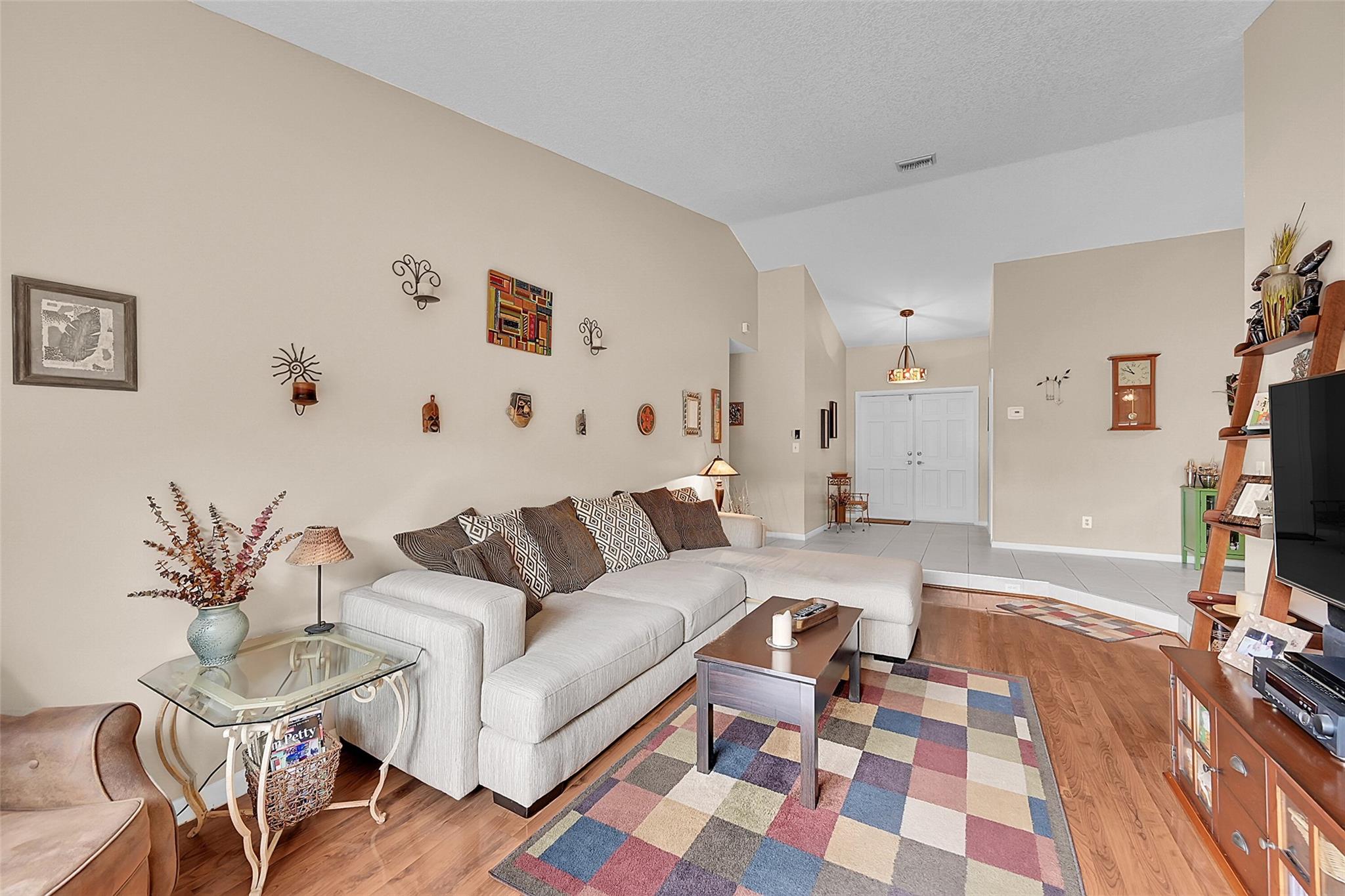 Grenadier Estates 124-7 B - Residential