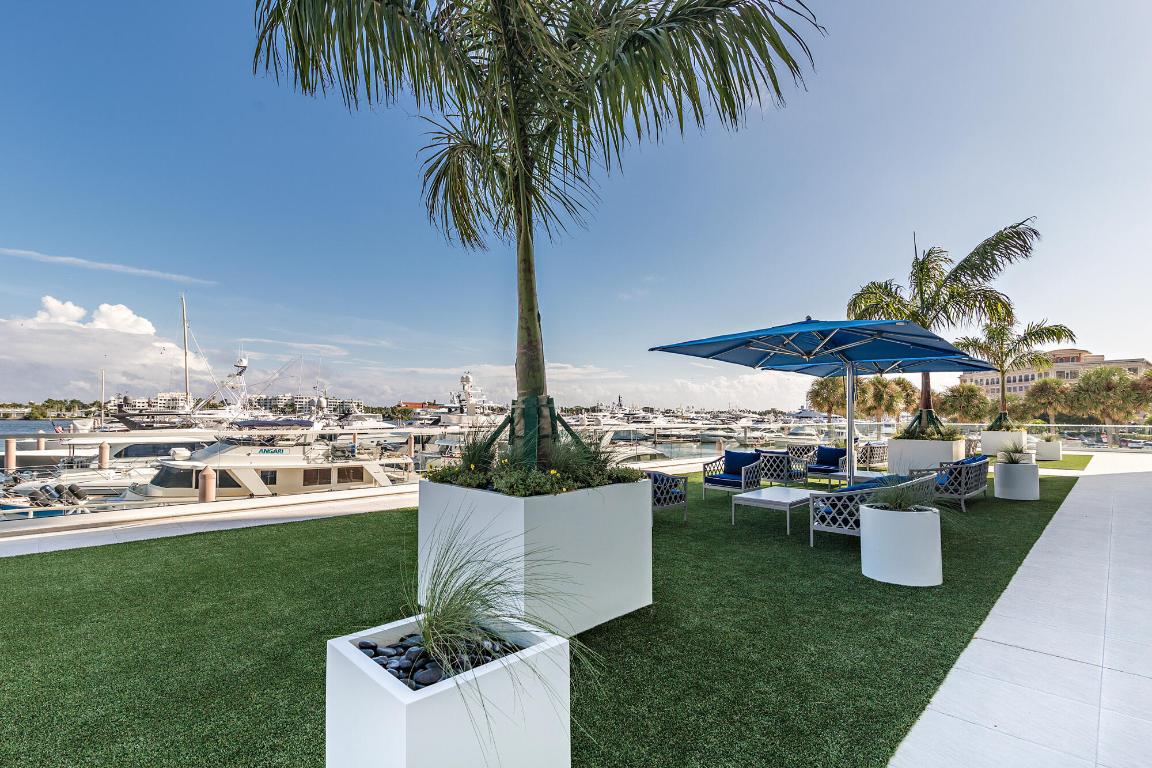 WATERVIEW TOWERS COND DECL FILED 8-20-81 - Residential