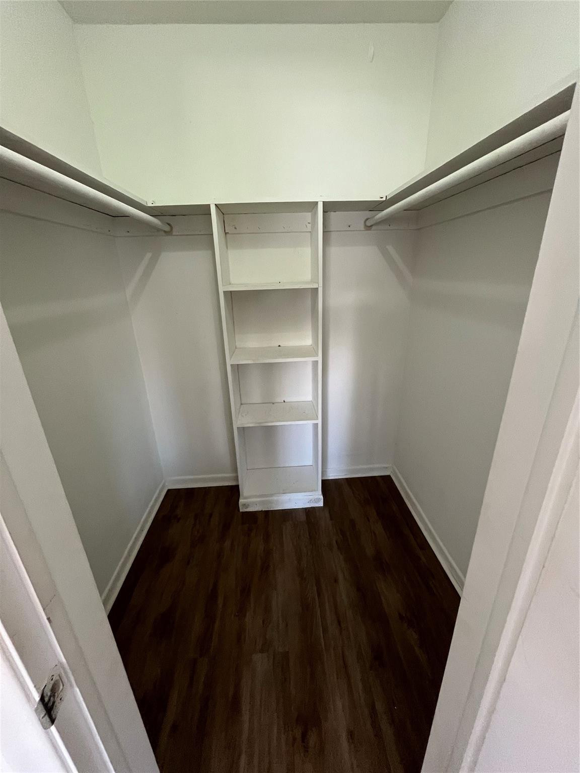 GEORGIAN COURT APTS - Residential