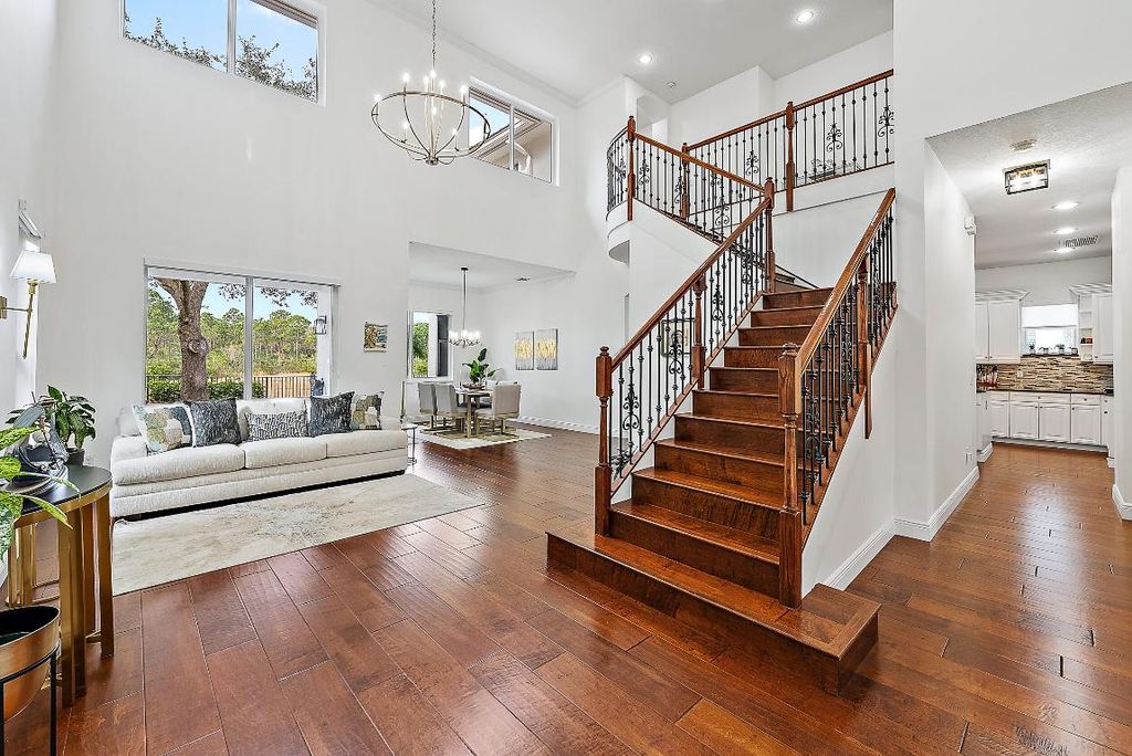 Photo of 2109 Spring Court, Palm Beach Gardens, FL 33410 (MLS # R11153989)