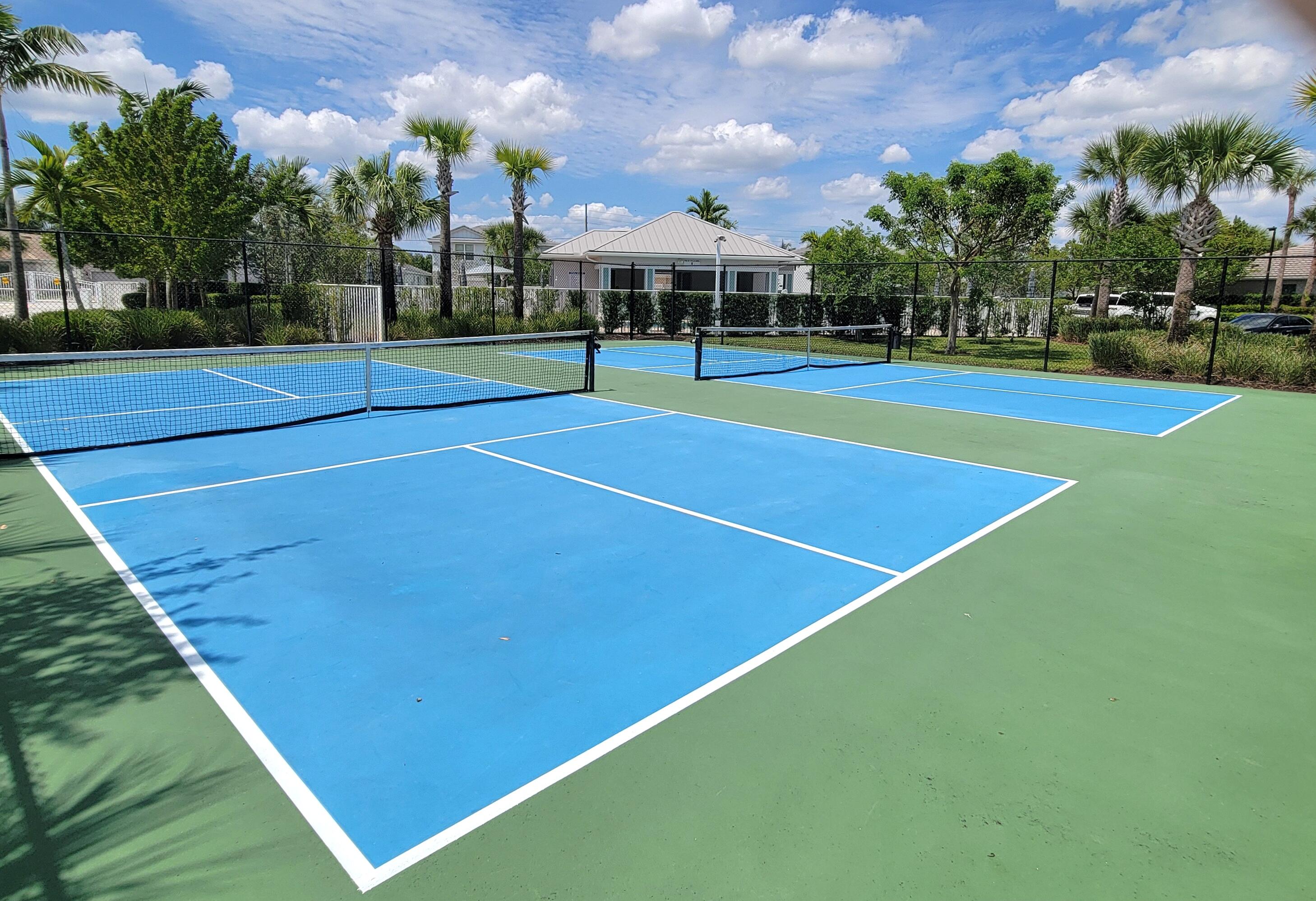 WINDSONG ESTATES - Residential