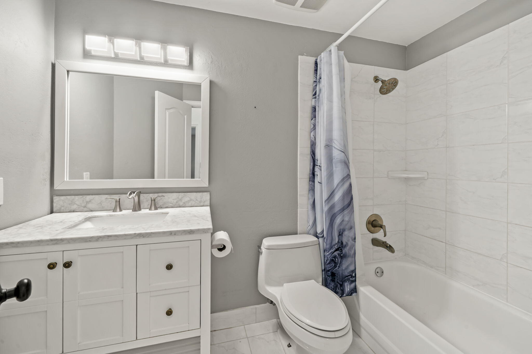 BRISTOL CLUB AT PGA NATL - Residential