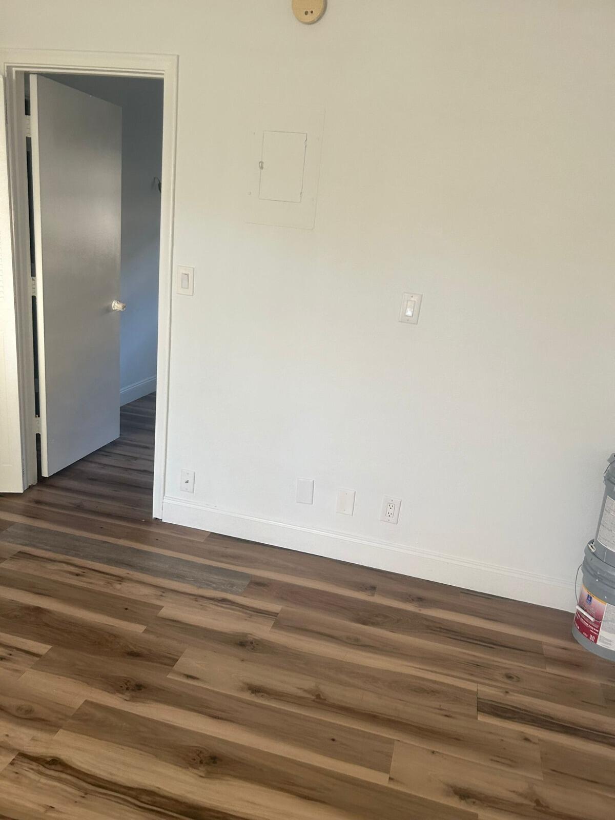 VILLAGE PARK AT OAKLAND CONDO - Residential Lease