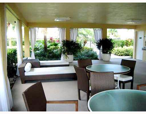 VILLAGE PARK AT OAKLAND CONDO - Residential Lease