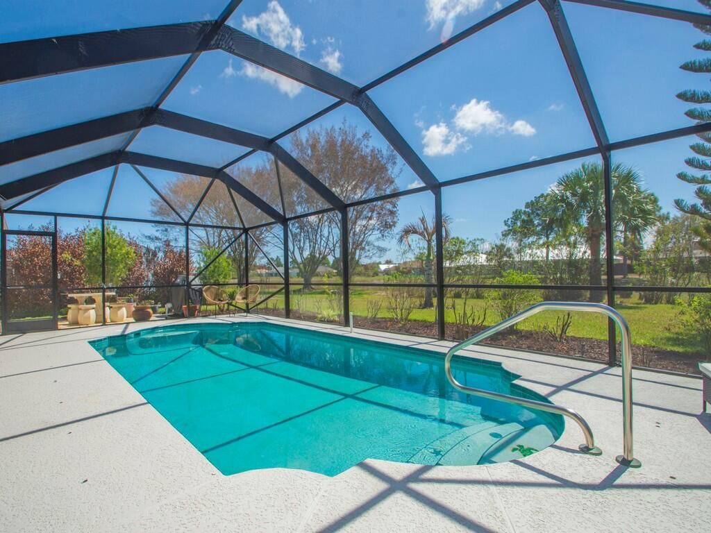 Photo of 5952 NW Favian Ave, Port Saint Lucie, FL 34986 (MLS # B26000687)