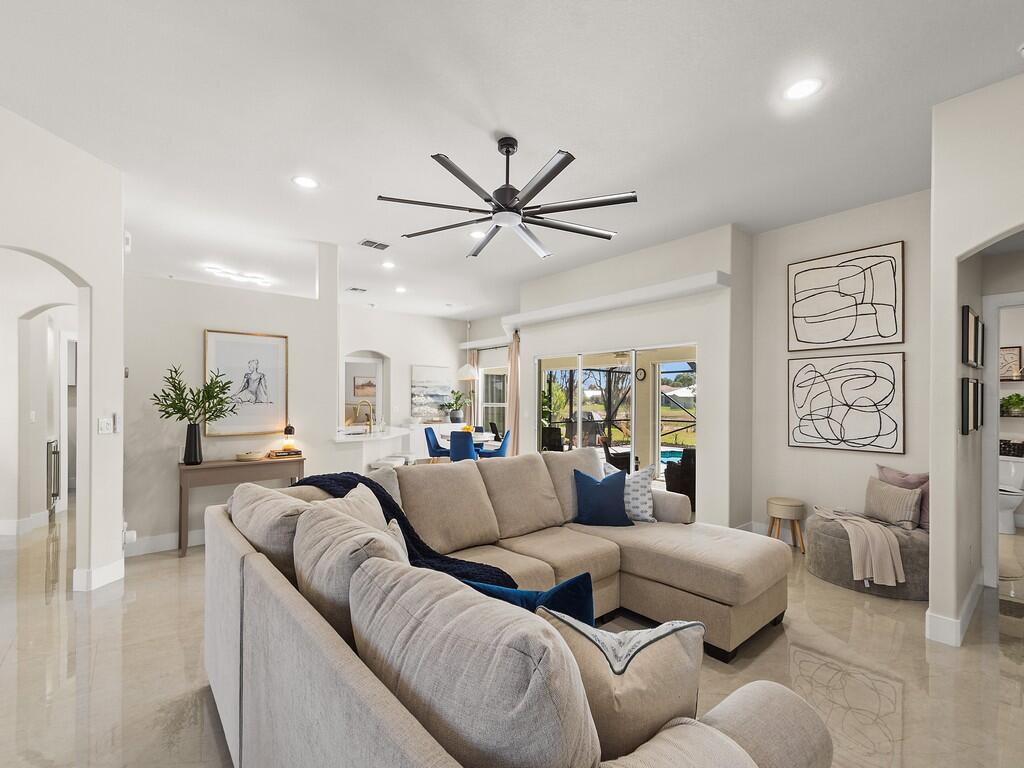 PORT ST LUCIE SECTION 44 - Residential