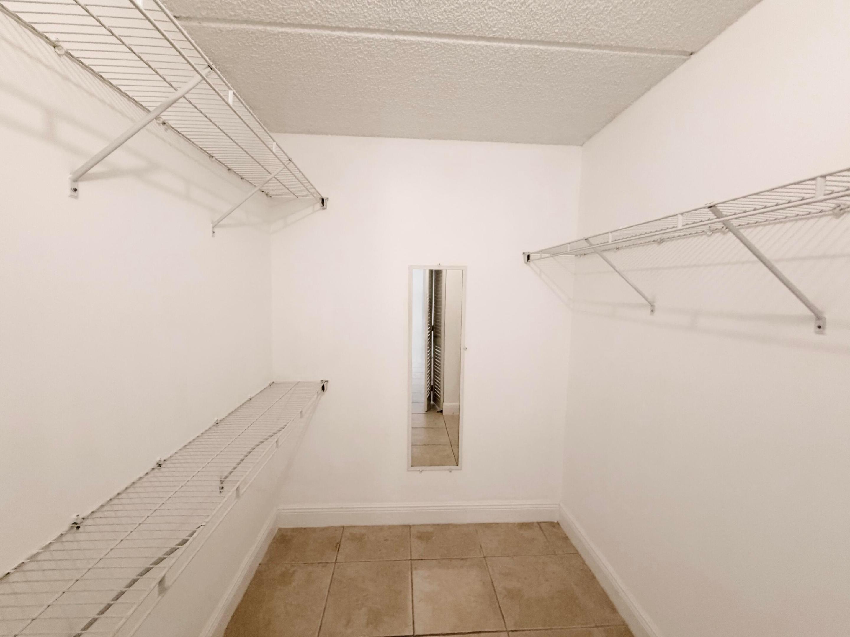 VILLAGE GREEN COVENTRY CONDO - Residential Lease