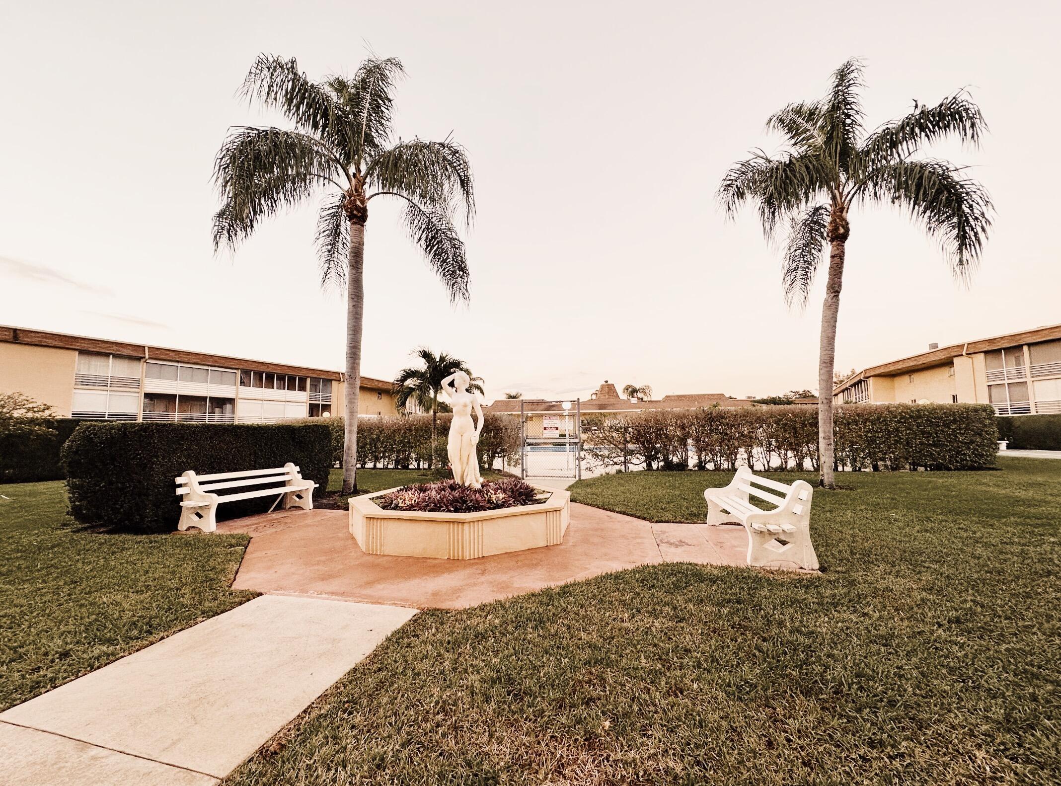 VILLAGE GREEN COVENTRY CONDO - Residential Lease