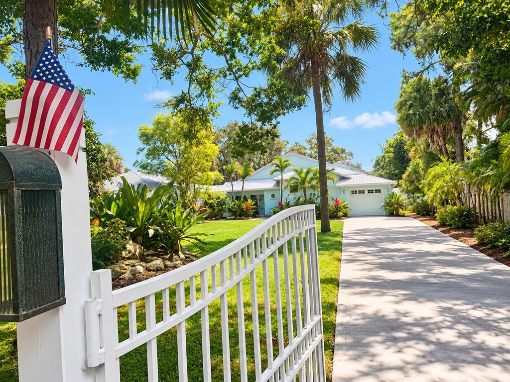 Photo of 3679 SW SAINT LUCIE SHORES Drive, Palm City, FL 34990 (MLS # B26077629)